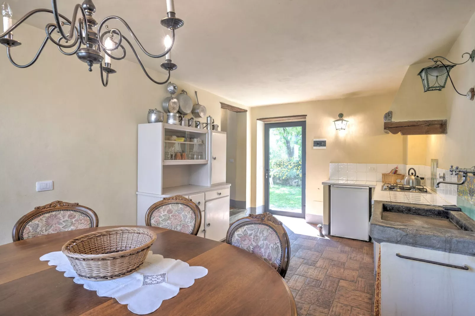 Nicoletta Sagrestia 1-Kitchen