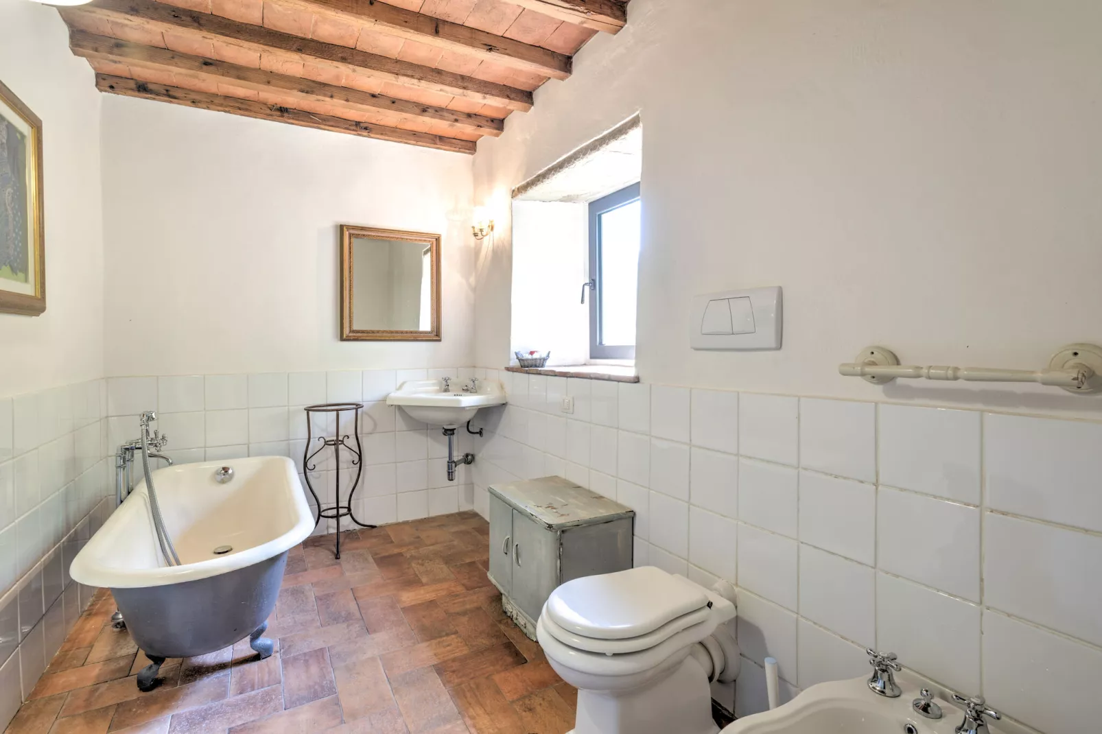 Nicoletta Sagrestia 1-Bathroom