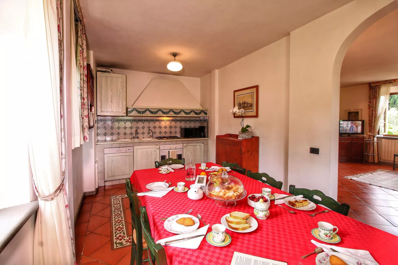 Oliveta-Dining room
