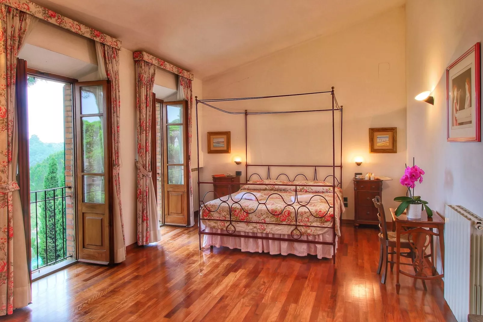 Oliveta-Bedroom