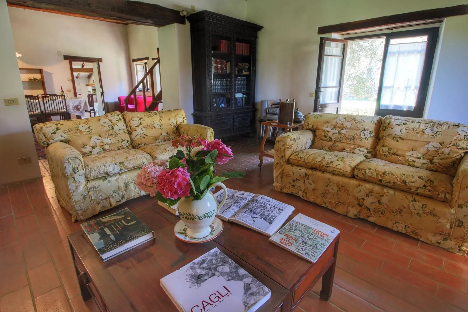 Alpaca-Living room