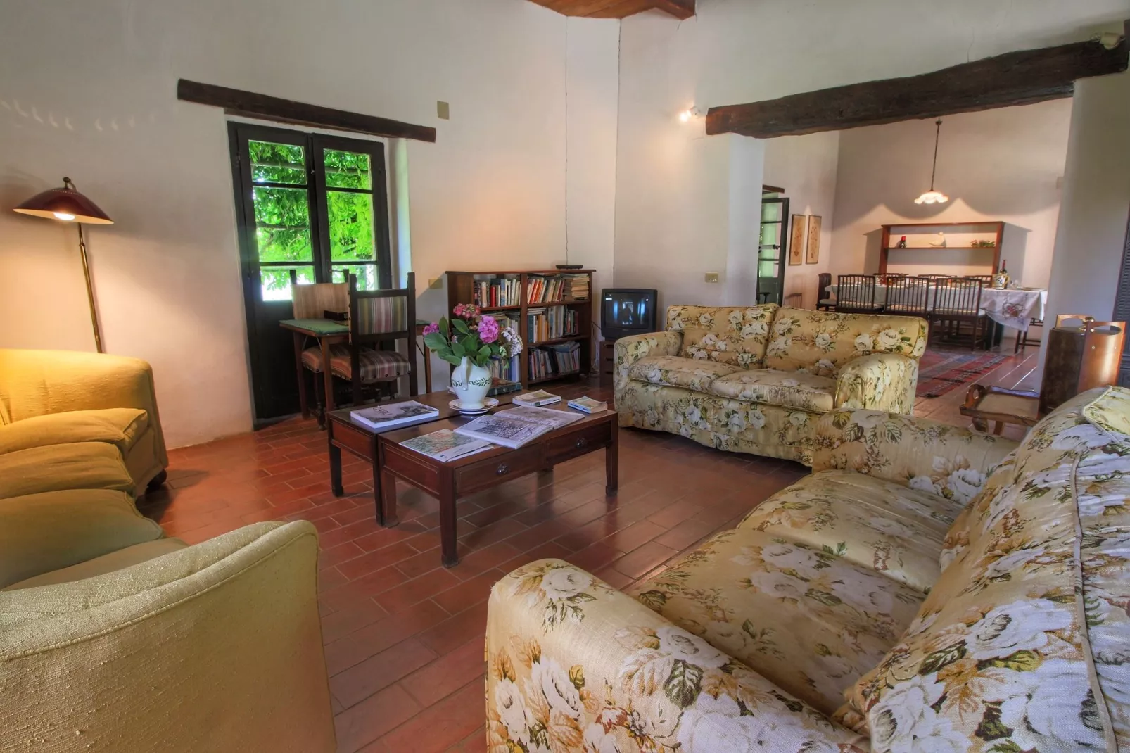 Alpaca-Living room