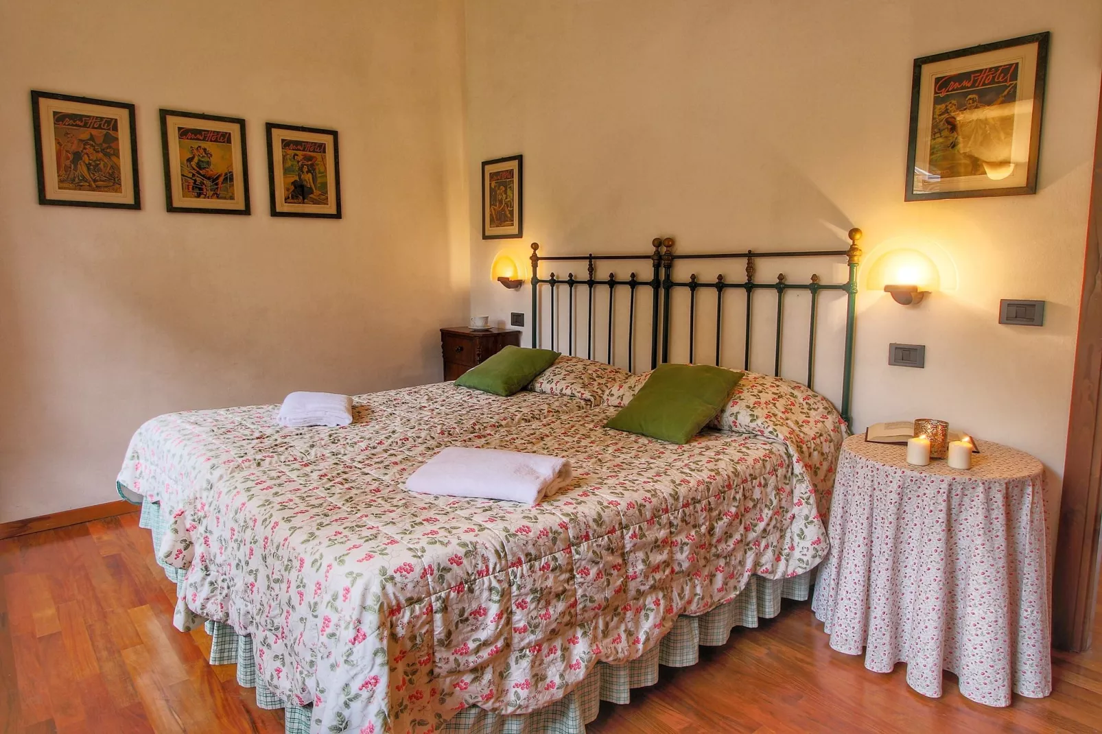 Oliveta-Bedroom