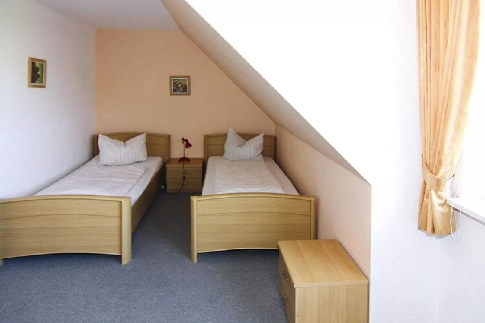 2-Raum-App EG Terrasse Peerkoppel klein 40 qm-Bedroom