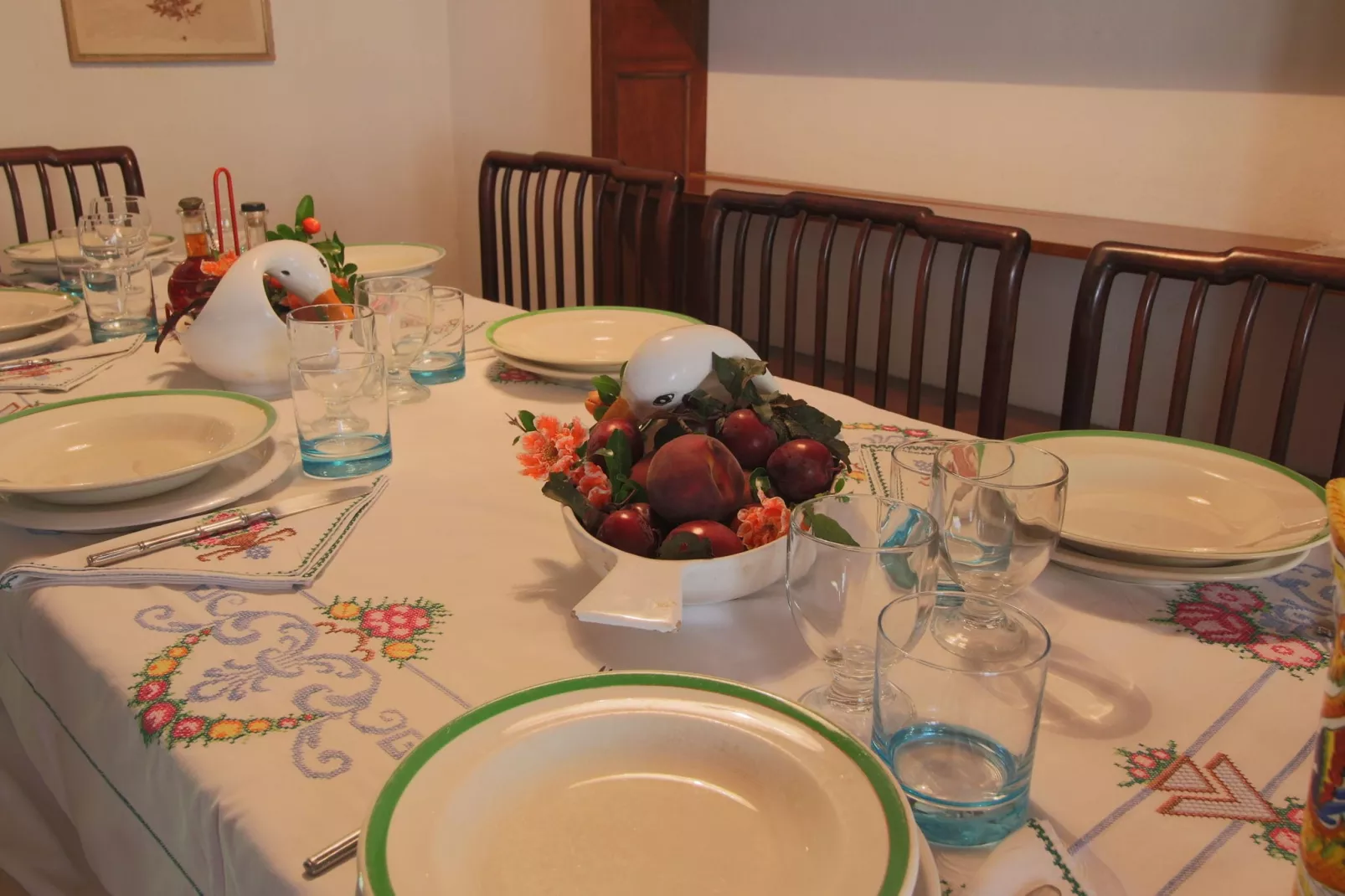 Alpaca-Dining room
