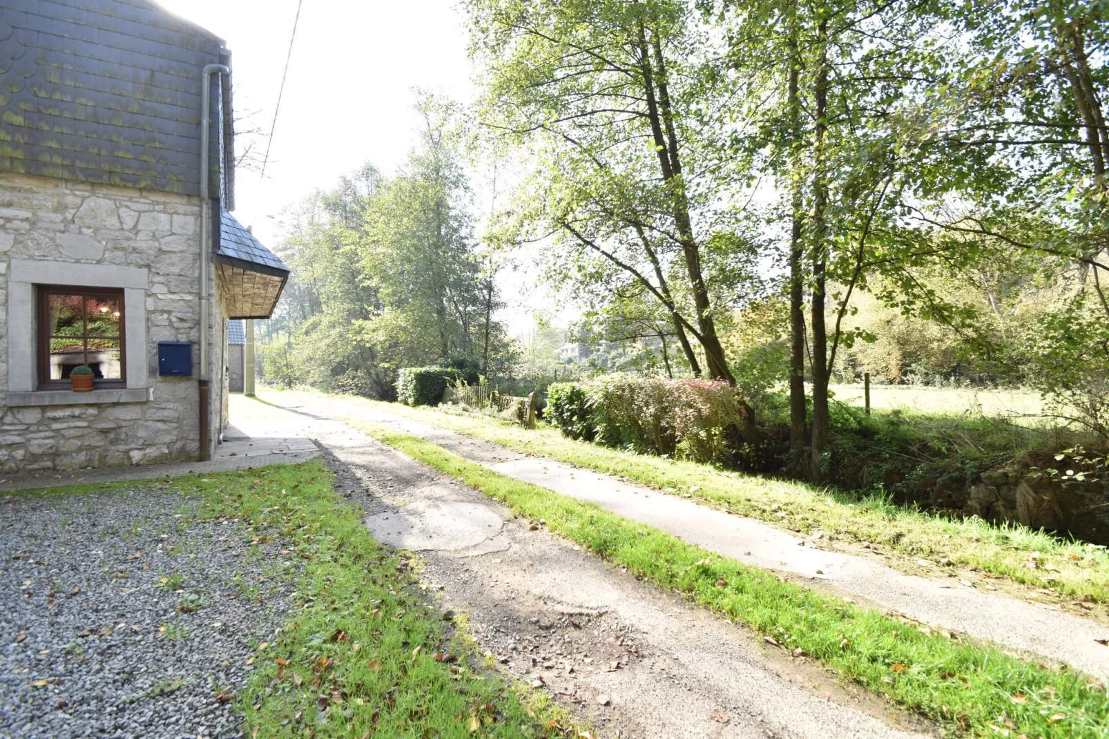 La Maison au Ruisseau-Extérieur été