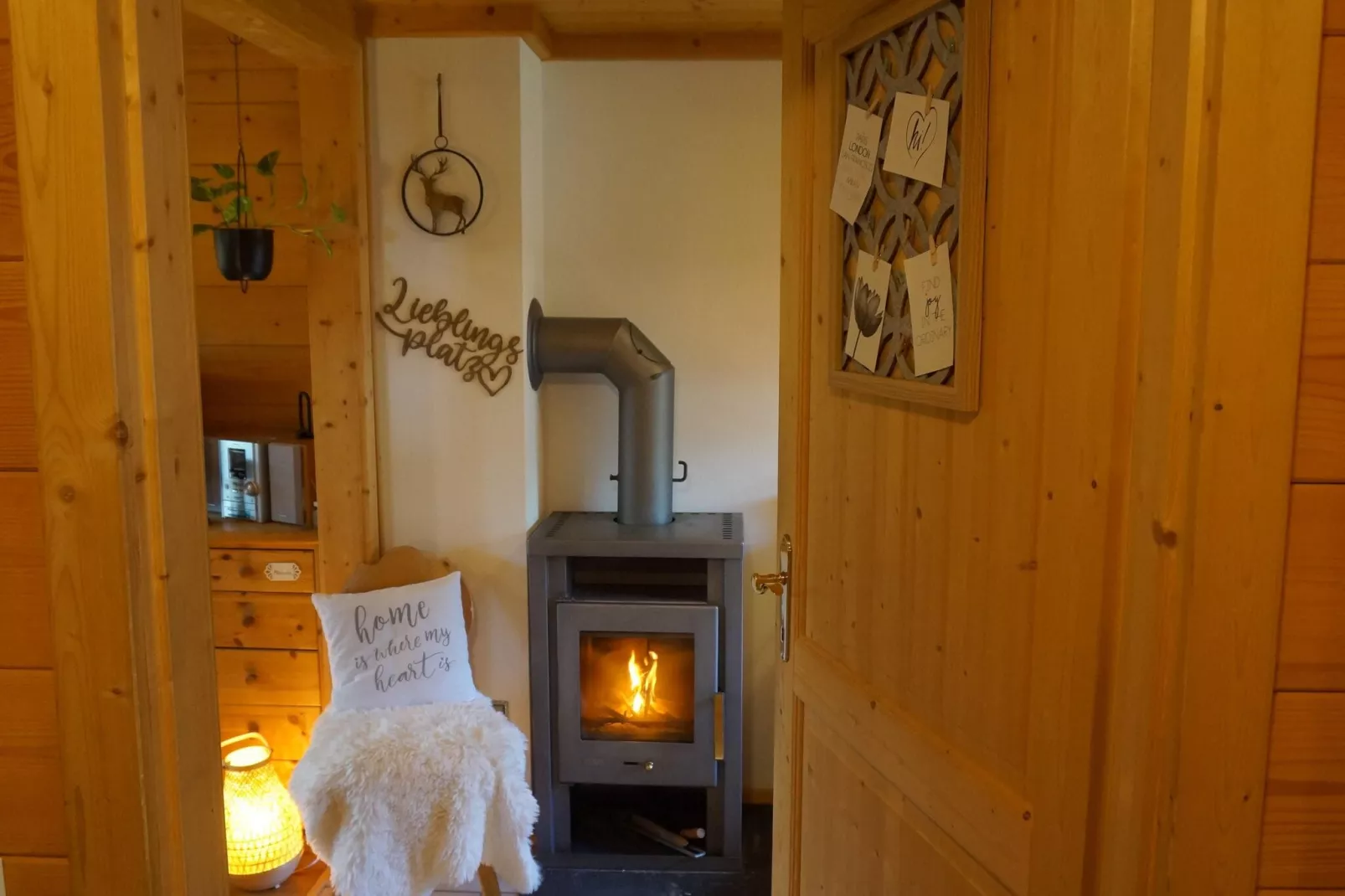 Chalet Bergliebe-Living room