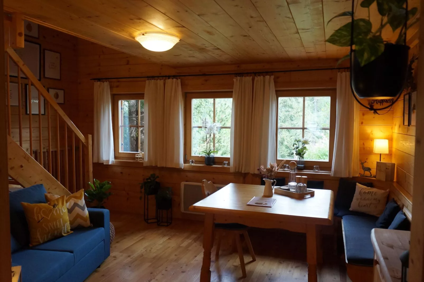 Chalet Bergliebe-Living room