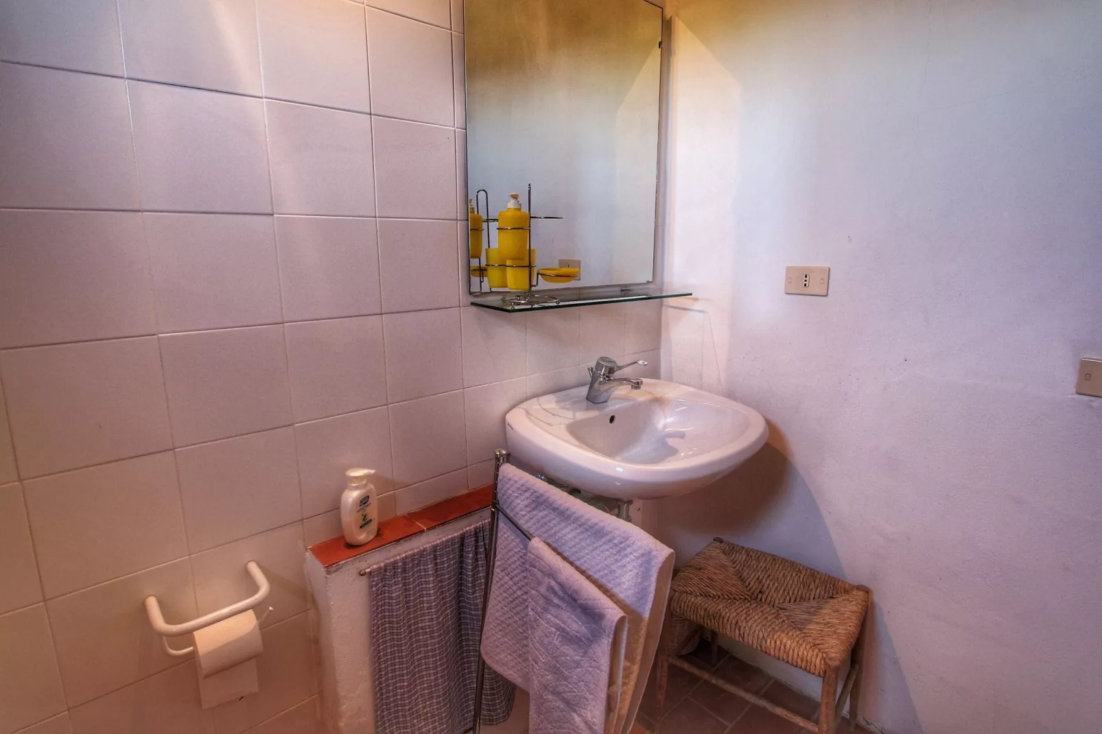 Alpaca-Bathroom