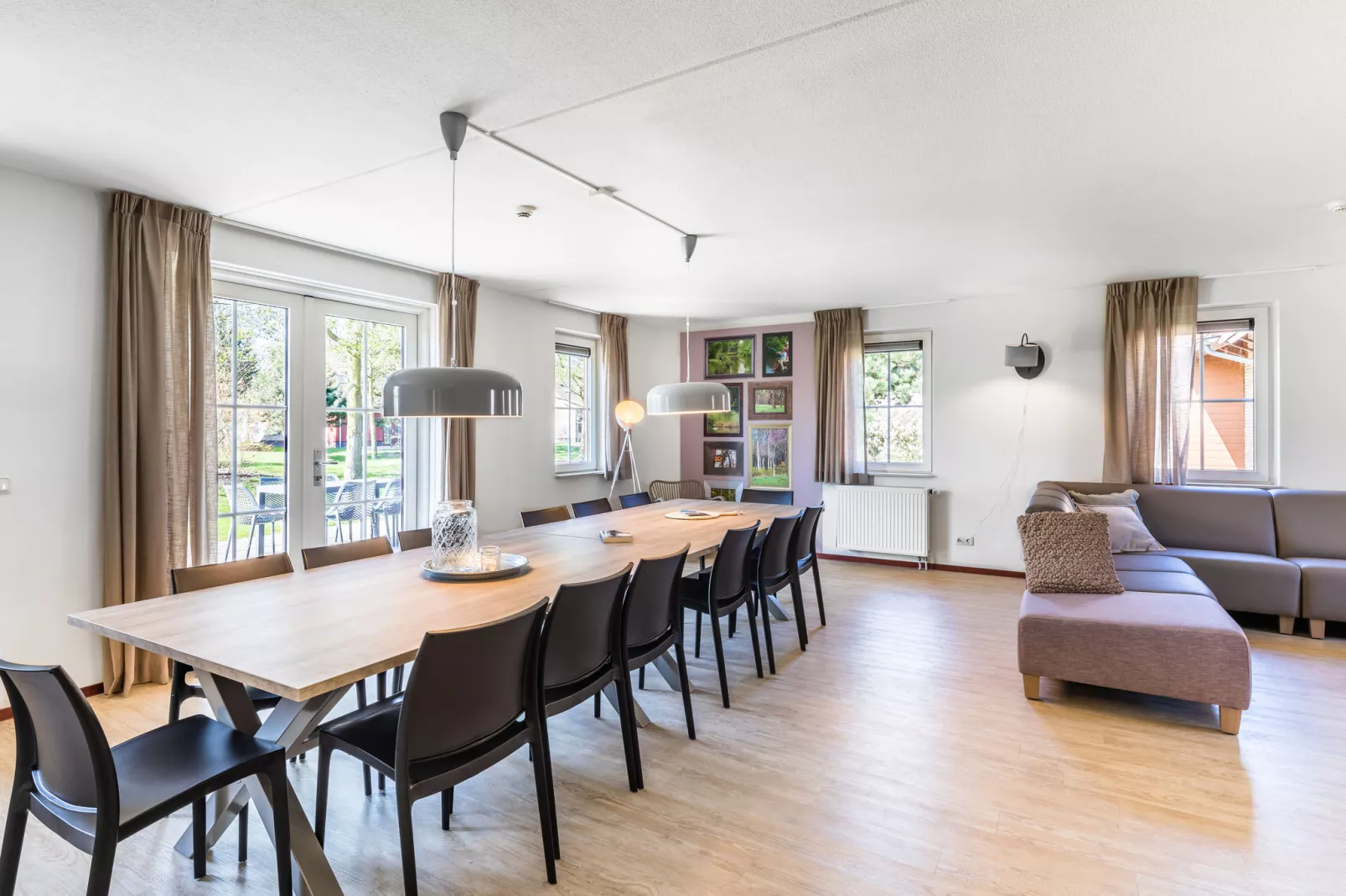 Vakantiepark Weerterbergen 6-Living room
