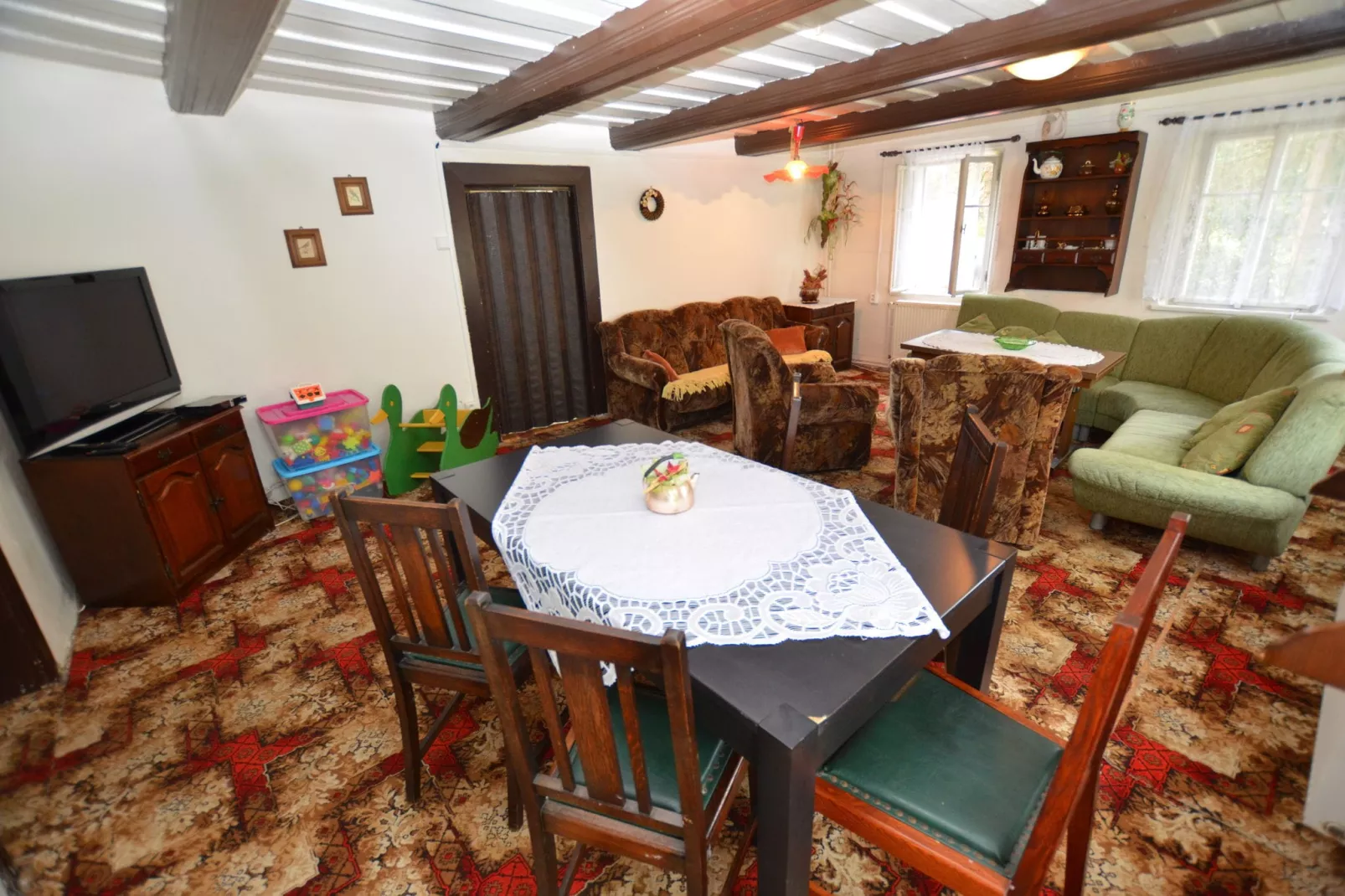 Katerina-Dining room