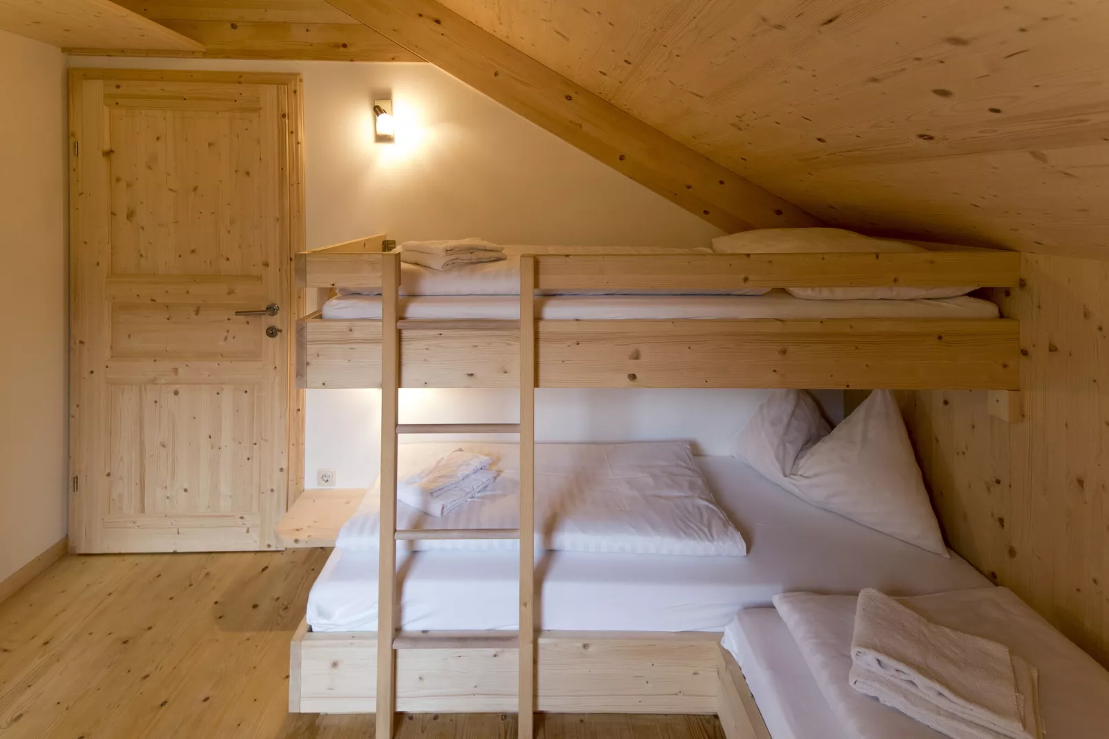 Kreischberg Chalets 49b-Bedroom