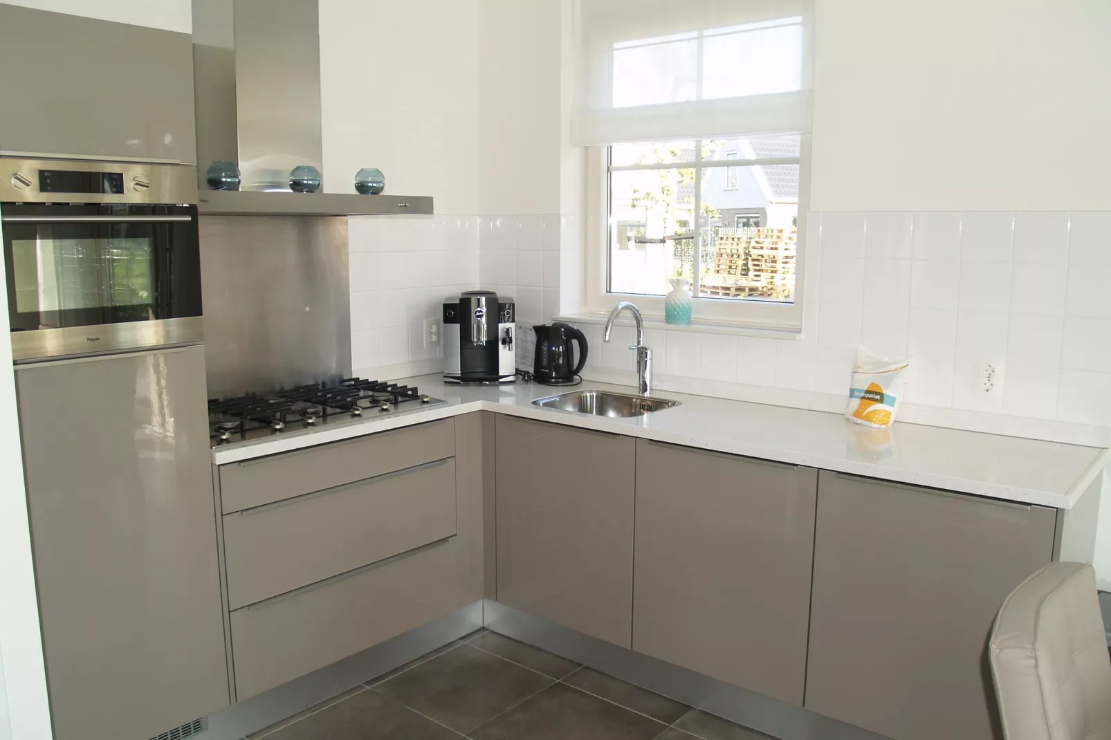 Resort Poort van Amsterdam 11-Kitchen