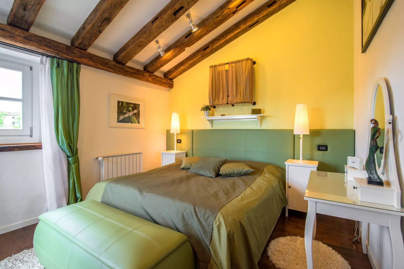 Villa Experience-Bedroom