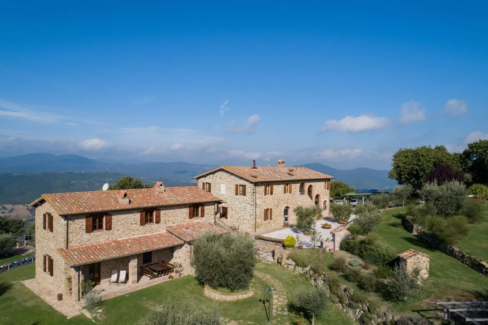 Due Casali-Exterior summer