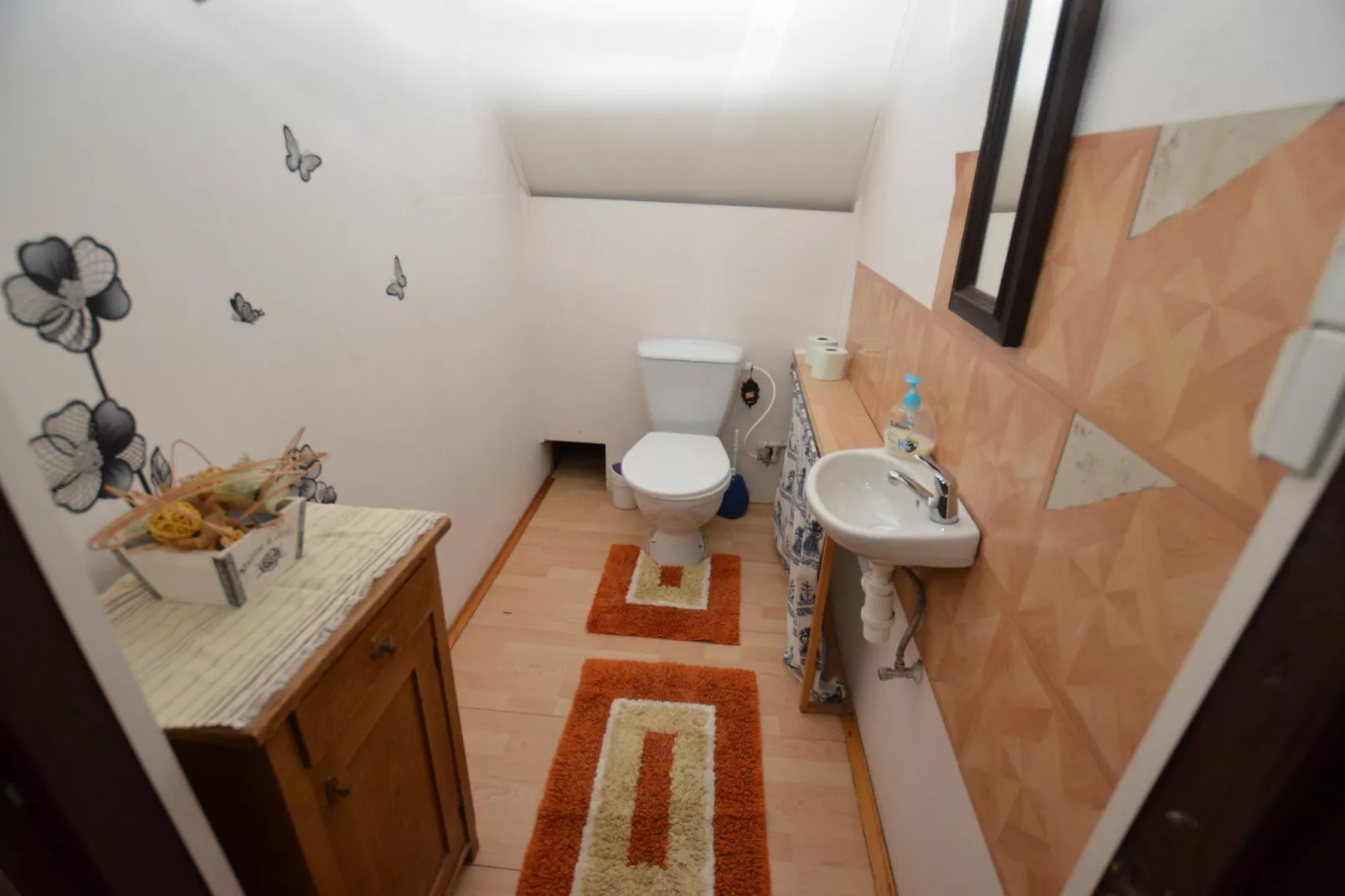 Katerina-Bathroom