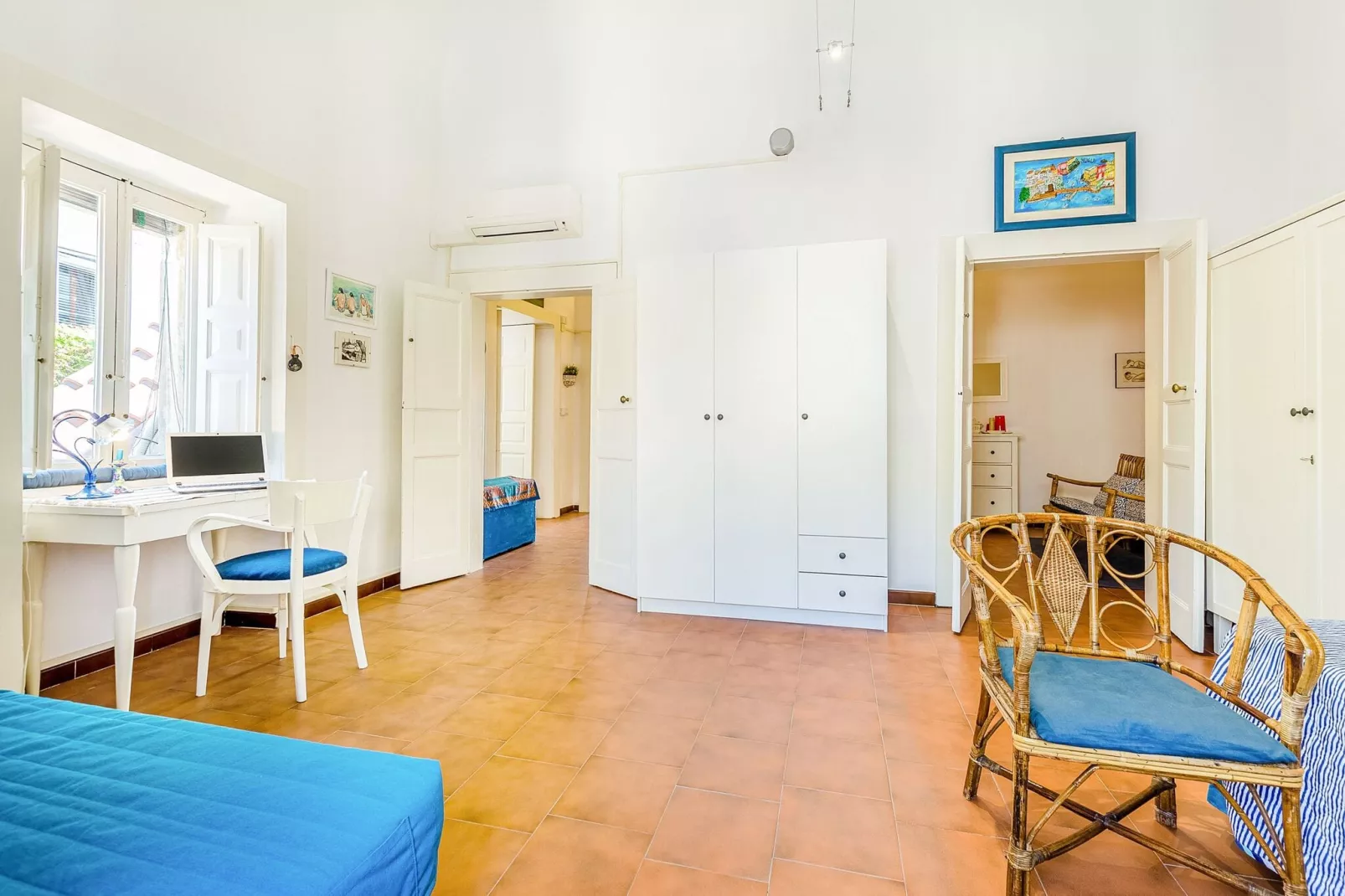 BLUE SANTA TECLA-Chambre