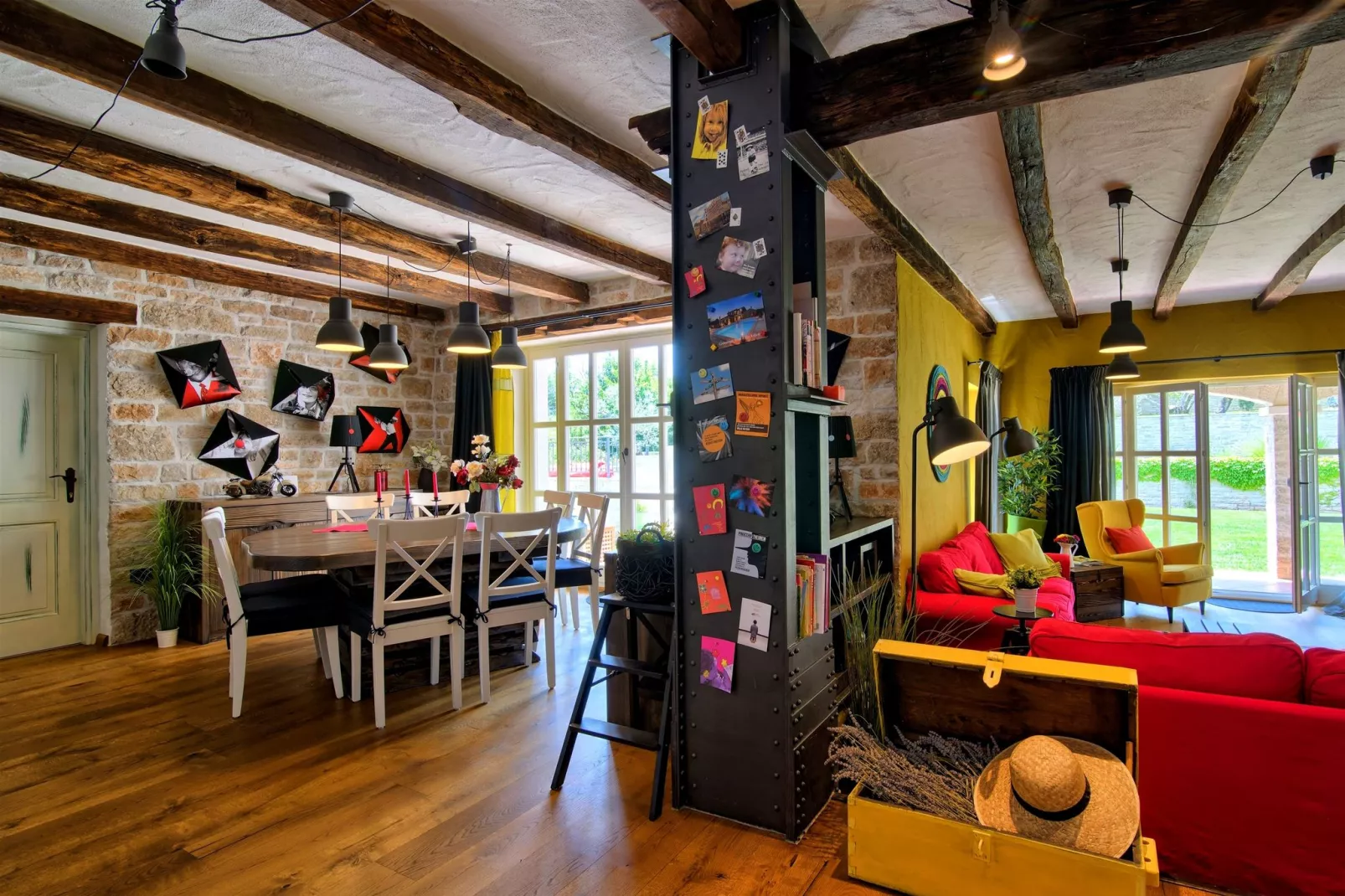 Villa Artien-Dining room