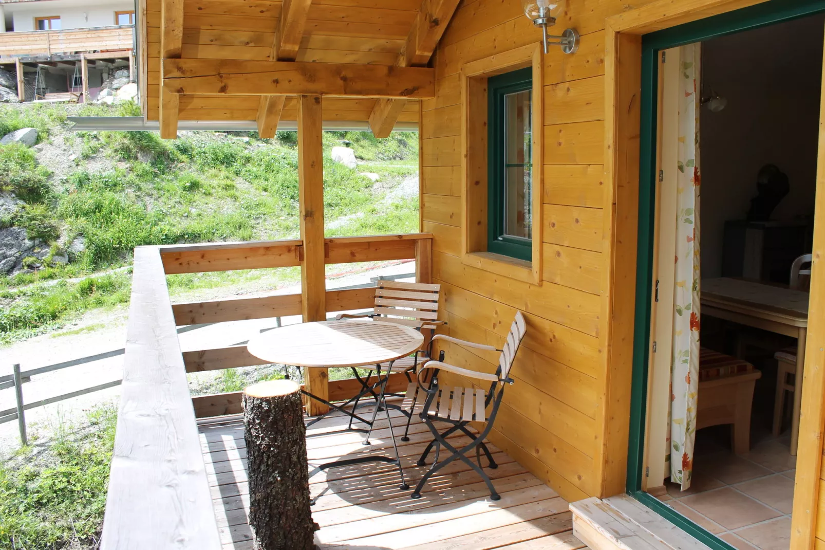 Chalet Almblick-Terrace balcony