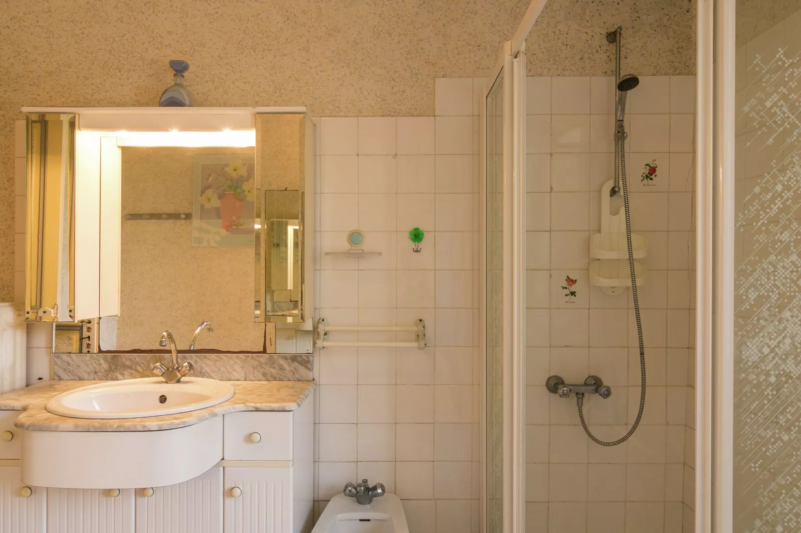Le Rouvet près de Dordogne-Salle de bain
