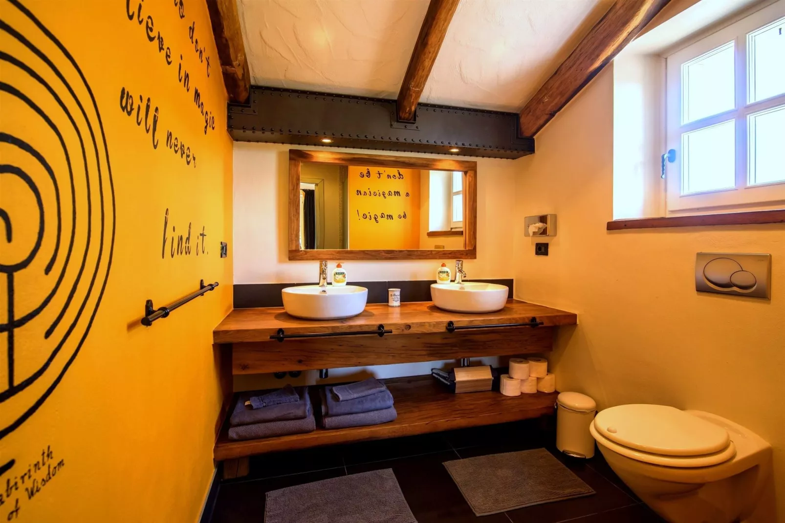 Villa Artien-Bathroom