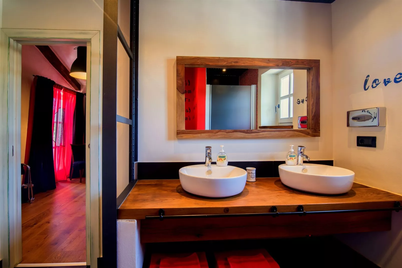 Villa Artien-Bathroom