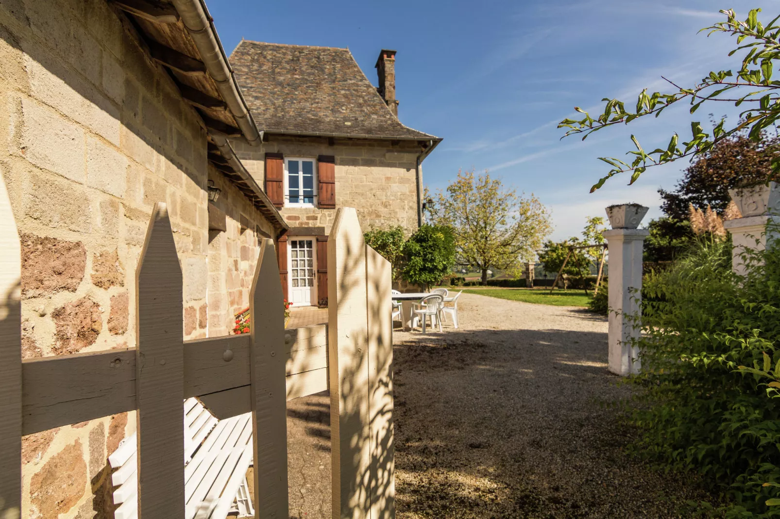 Le Rouvet près de Dordogne-Balcon-terrasse