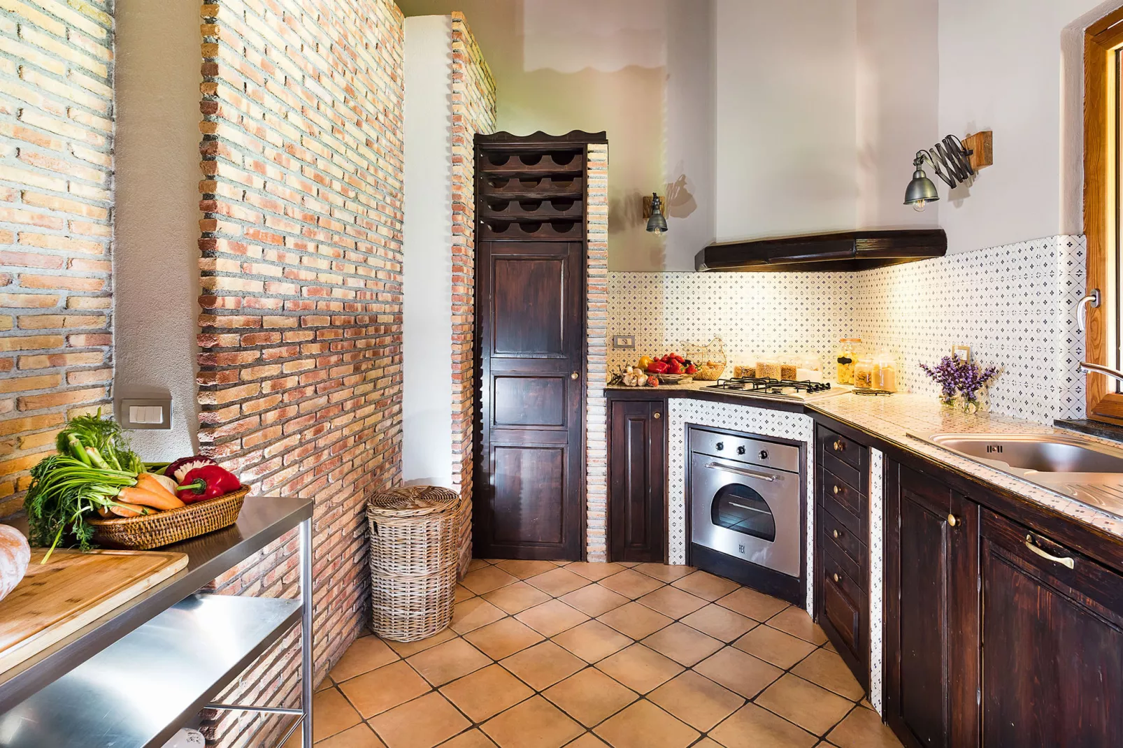 Viagrande-Kitchen