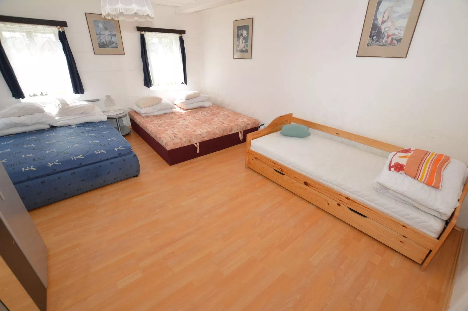 Barbora-Bedroom