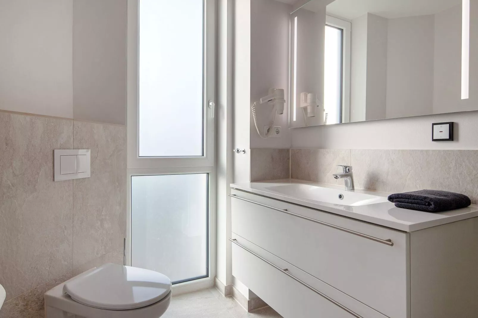 MeerZeit Stilvolles Apartment am Meer, Wendtorf-Innenbereich