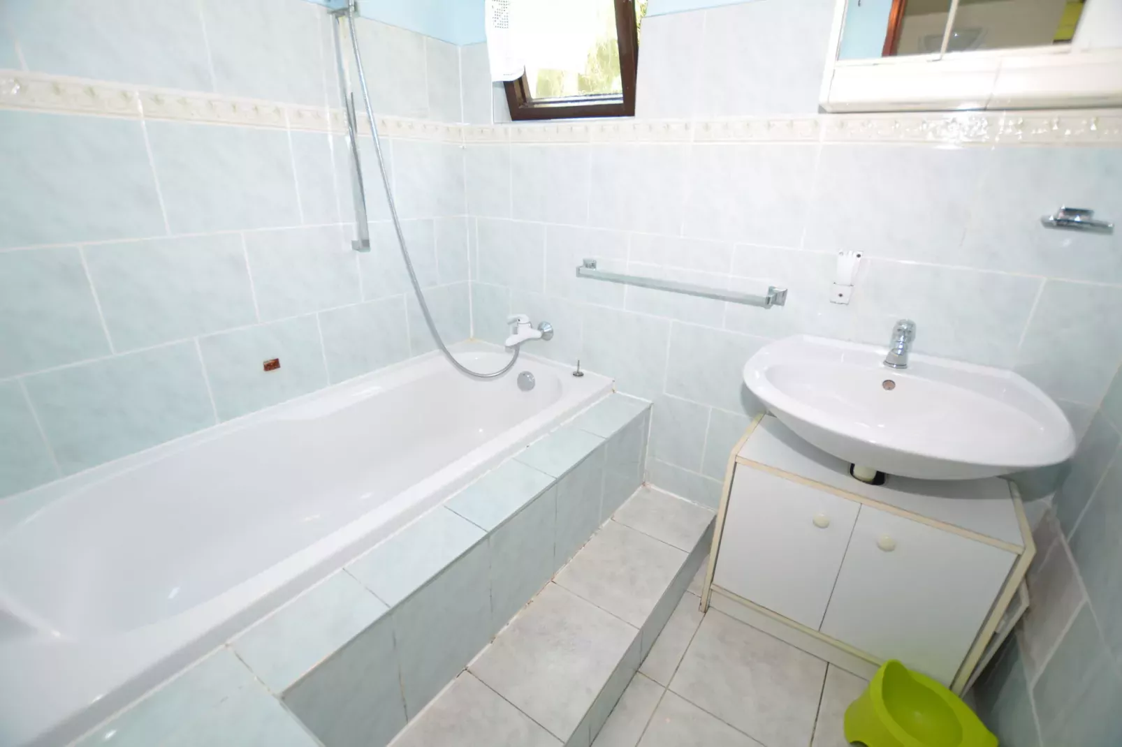 Barbora-Bathroom