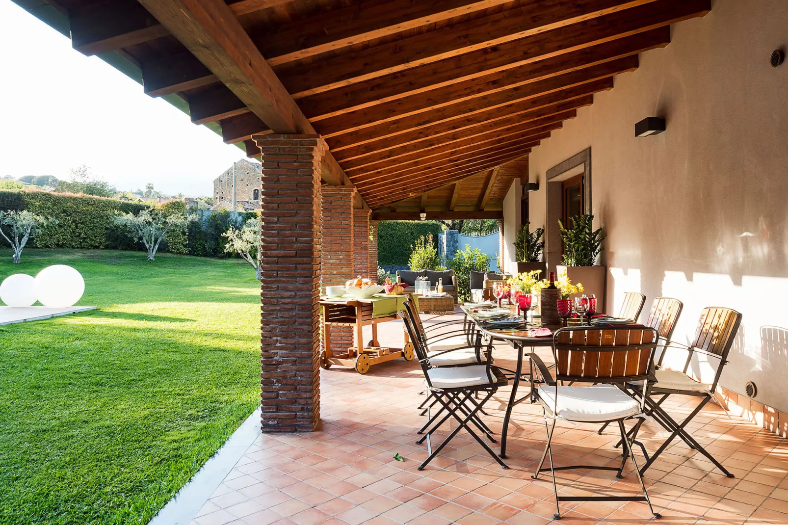 Viagrande-Terrace balcony