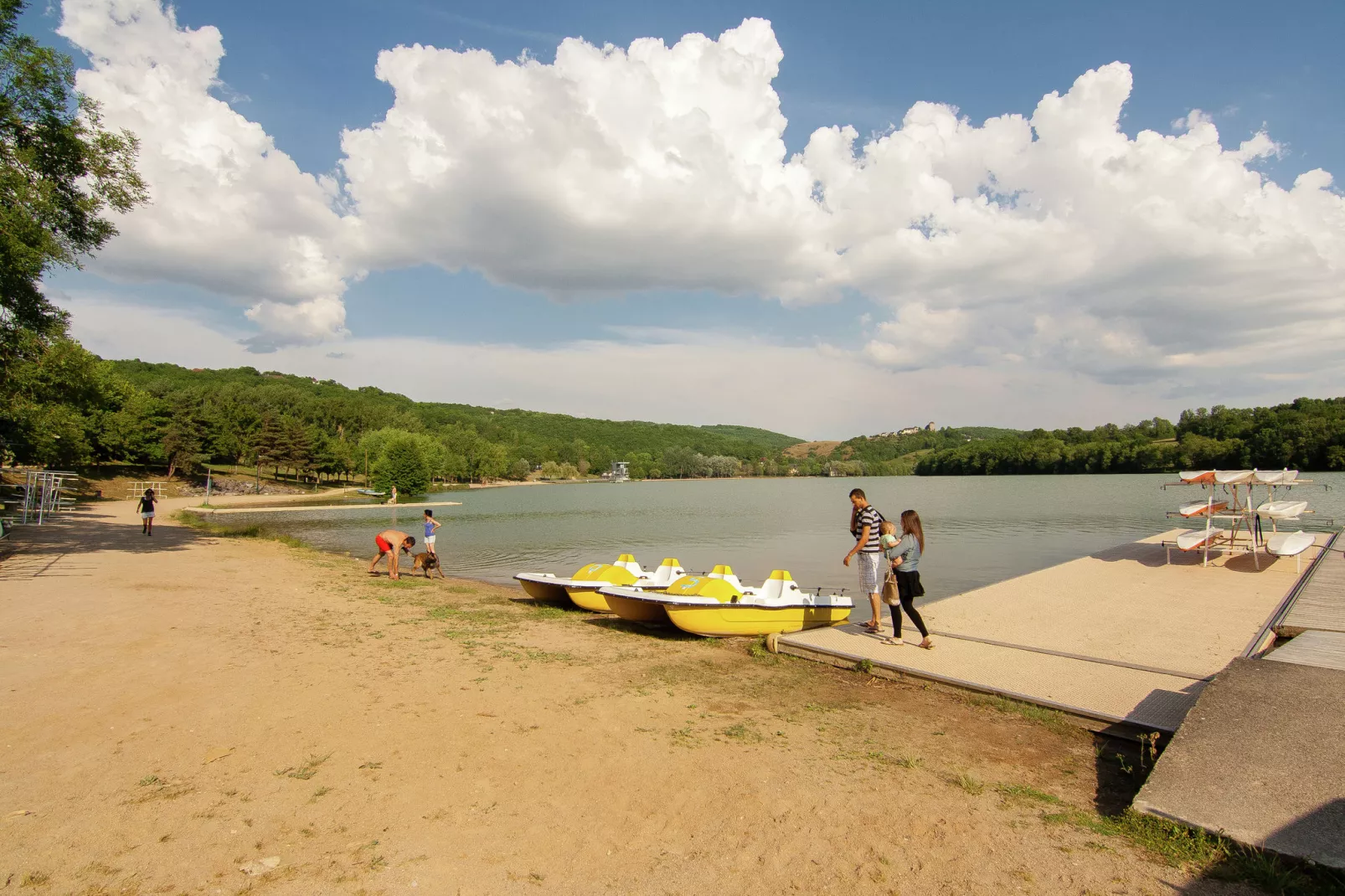 Le Rouvet près de Dordogne-Zones d'été à 20 km