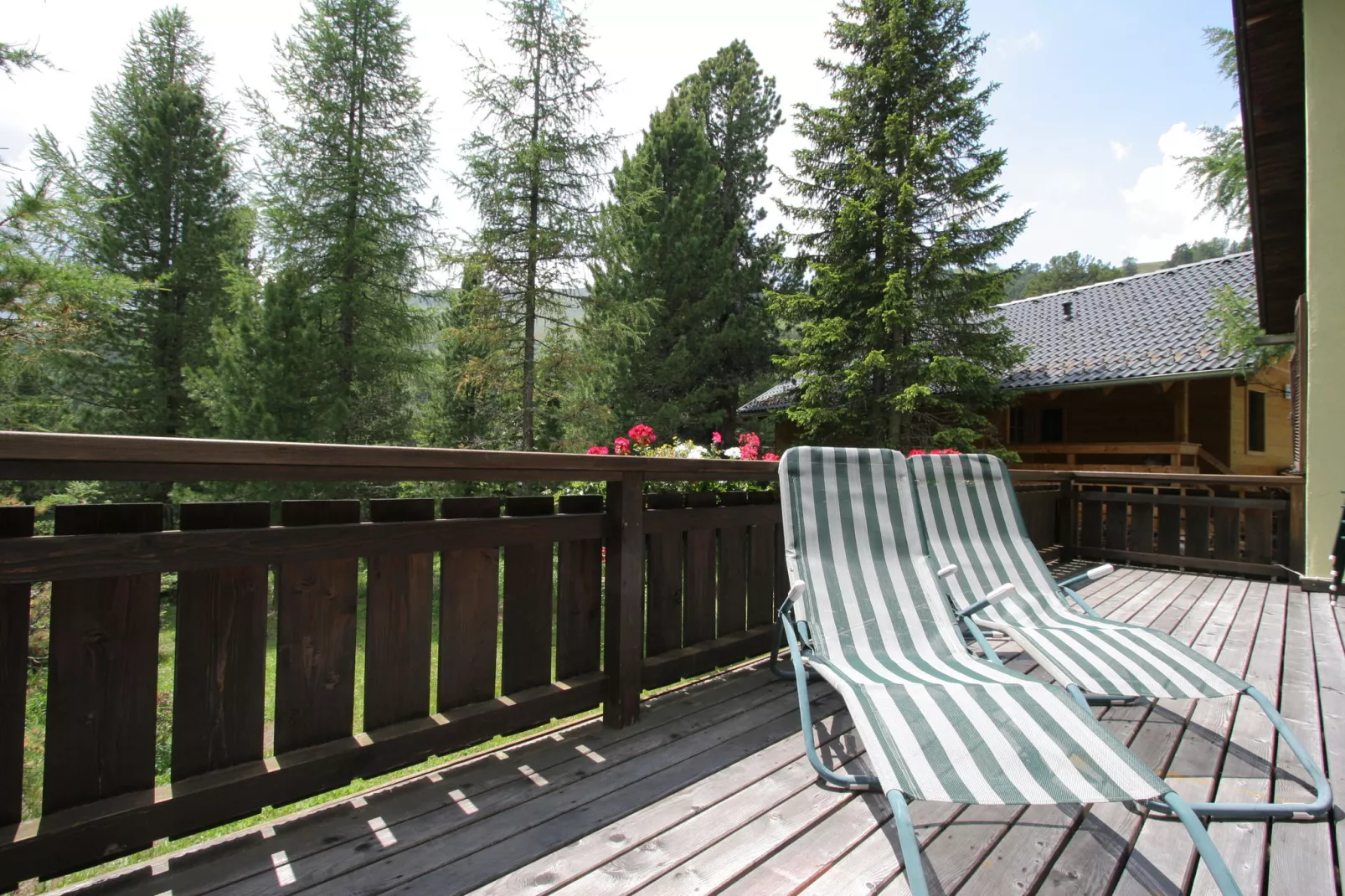 Haus Alpenröslein-Terrace balcony