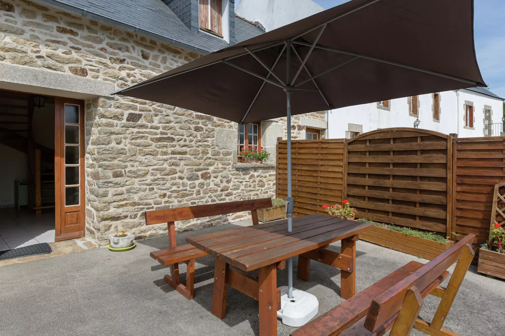 Maison de vacances Pont Croix-Terrace balcony