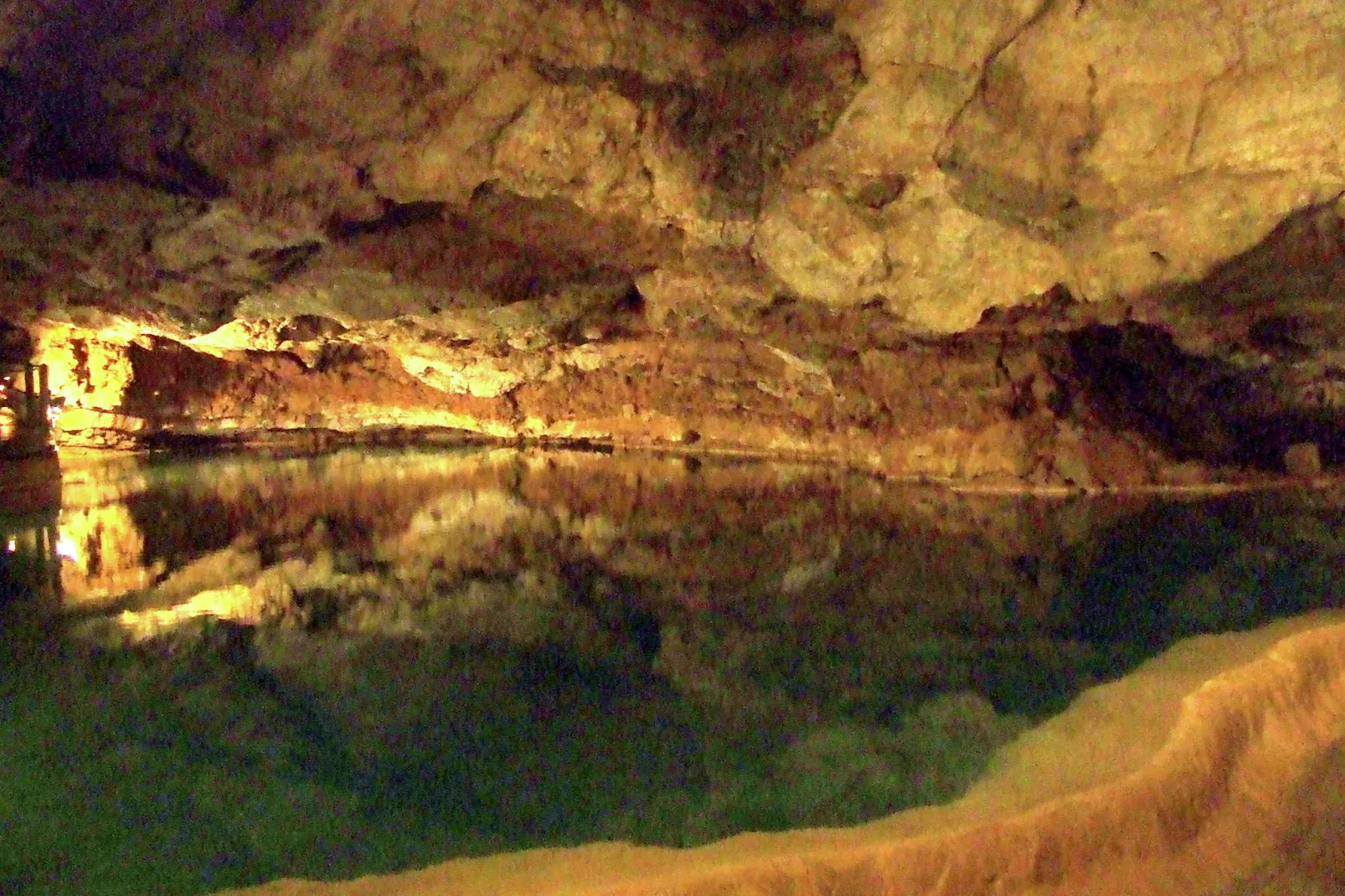 Le Rouvet près de Dordogne-Zones d'été à 20 km