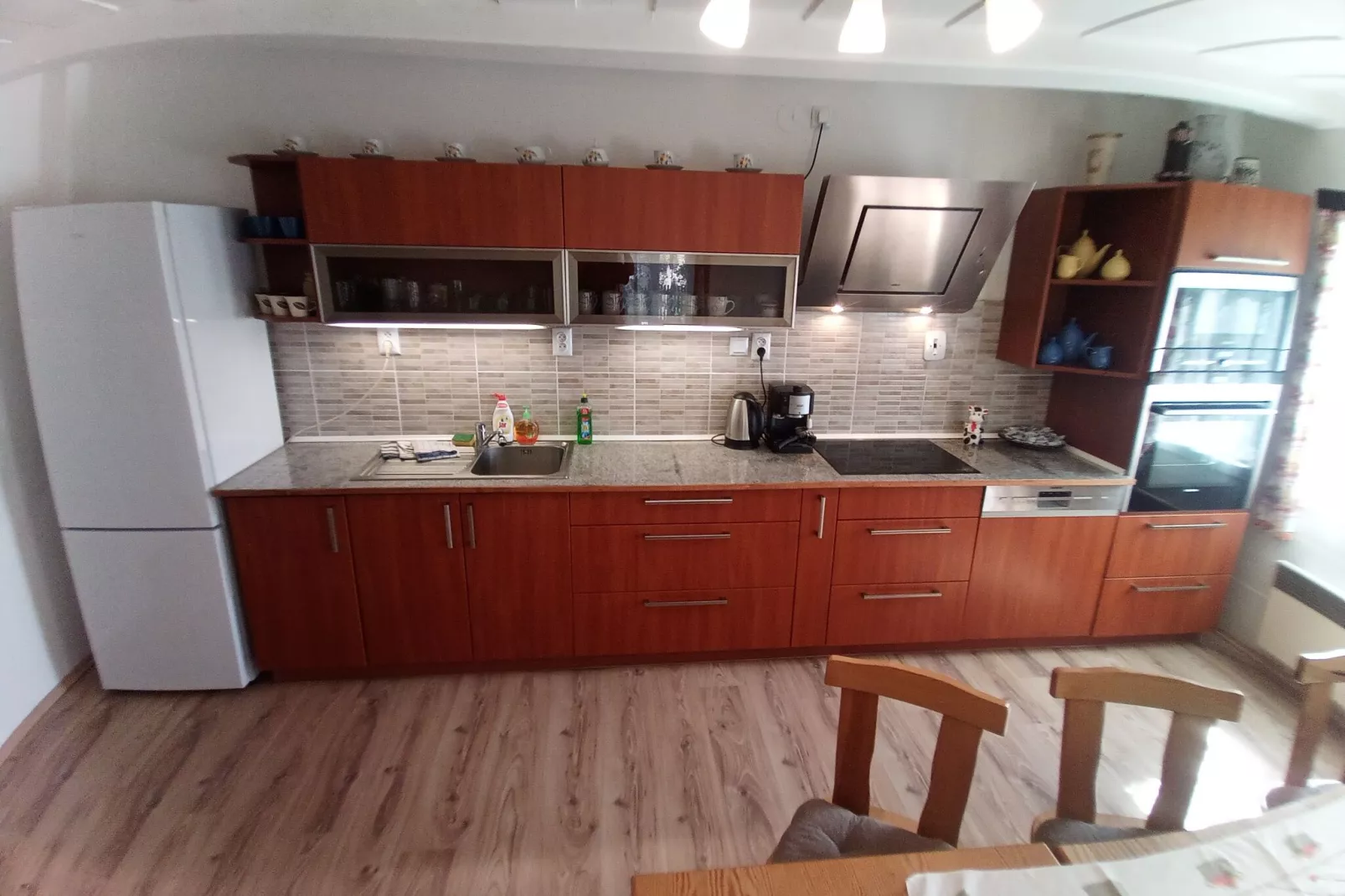 Barbora-Kitchen