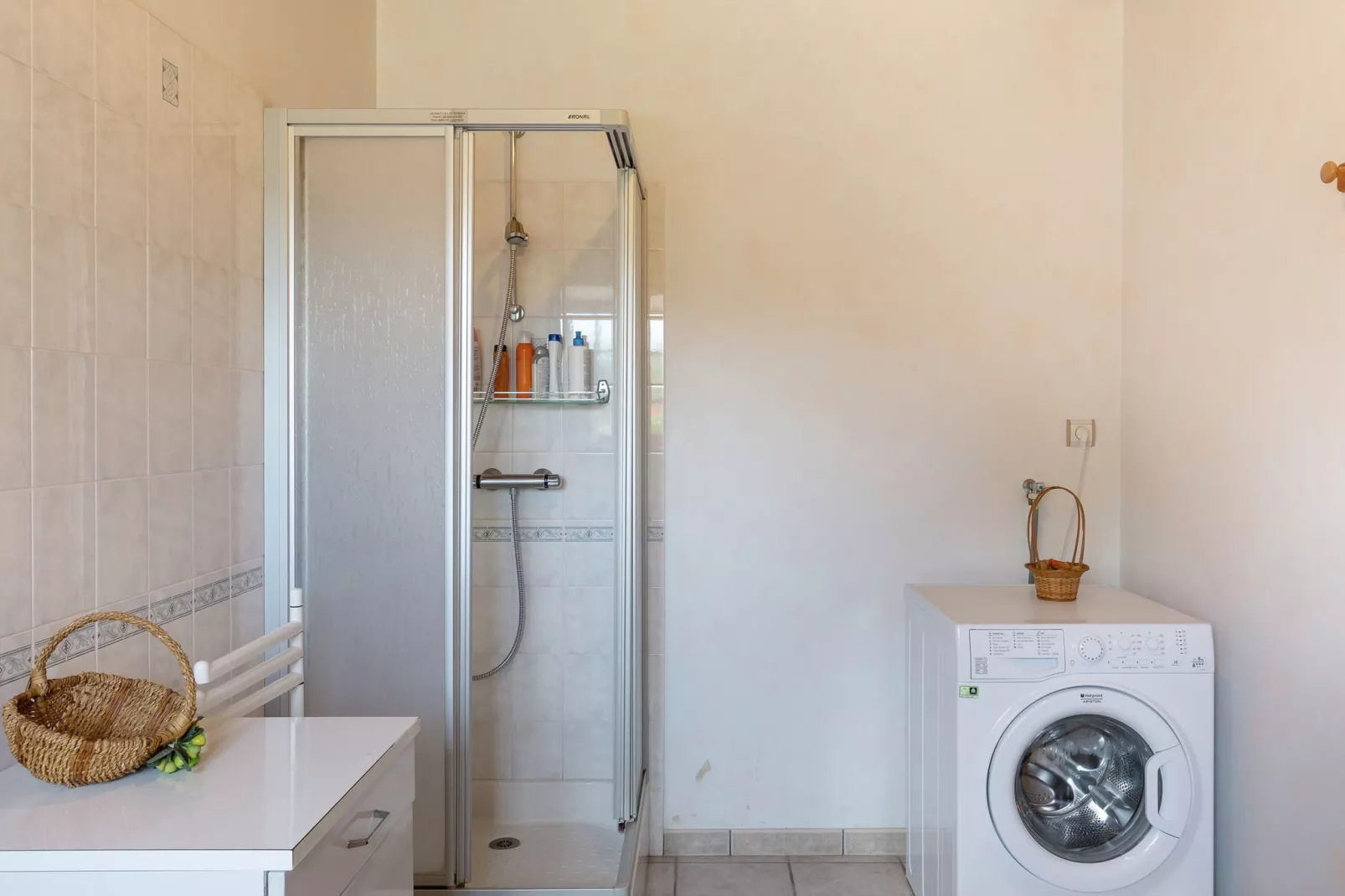 Maison de vacances Pont Croix-Bathroom