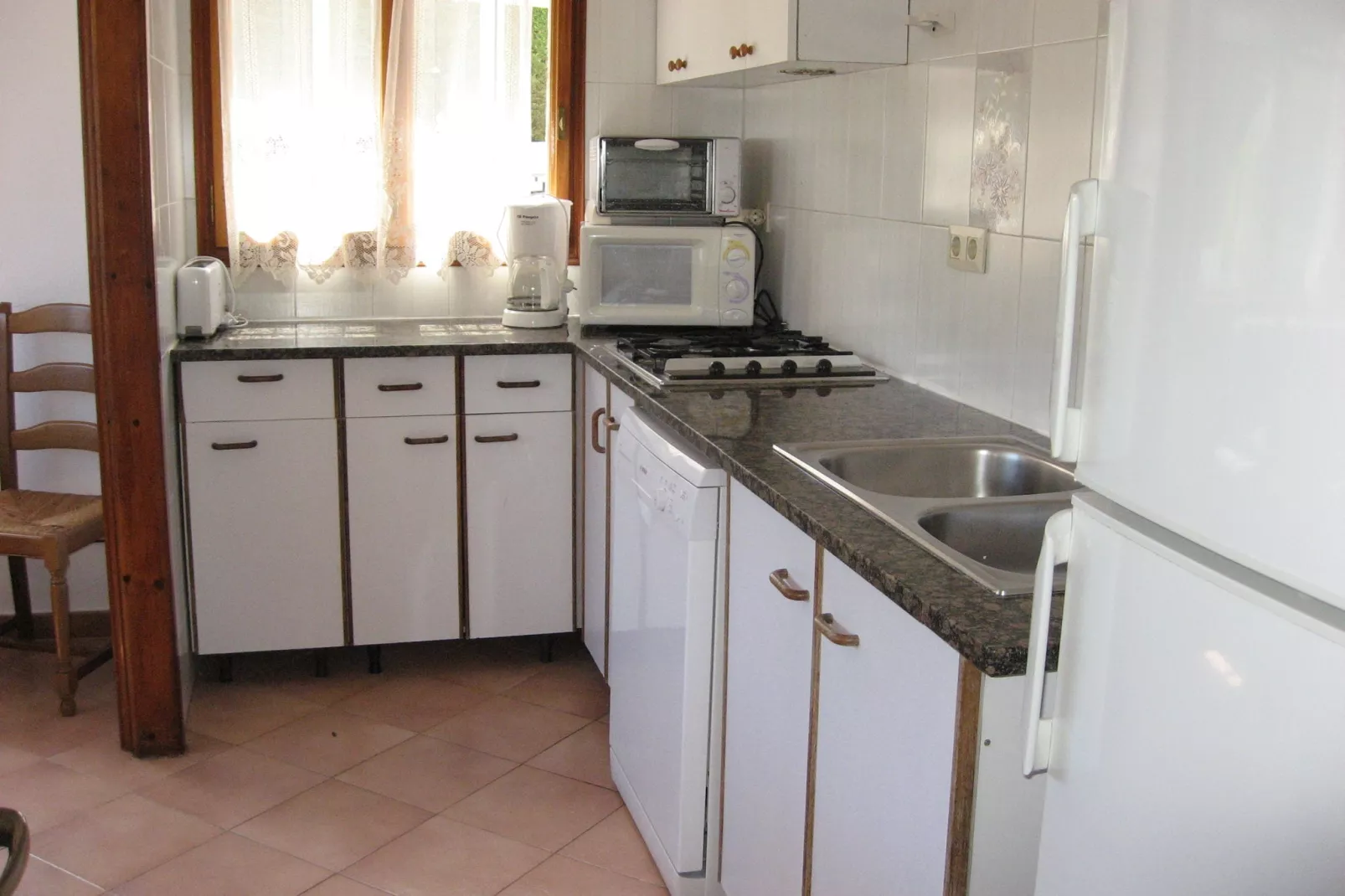 Apartamento Pals Mar-Kitchen