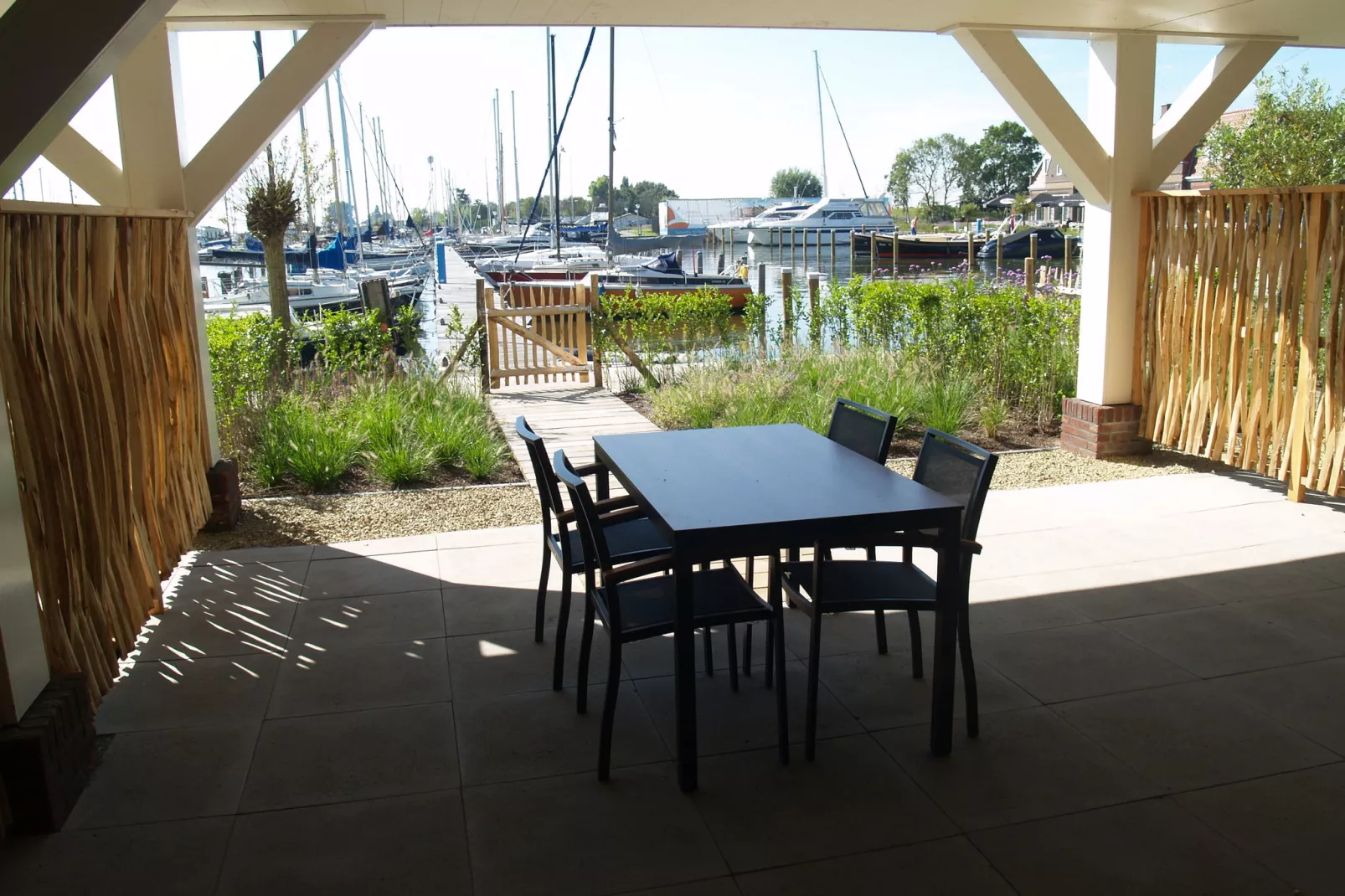 Resort Poort van Amsterdam 1-Terrace balcony