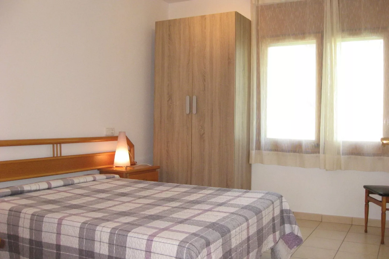Apartamento Pals Mar-Bedroom
