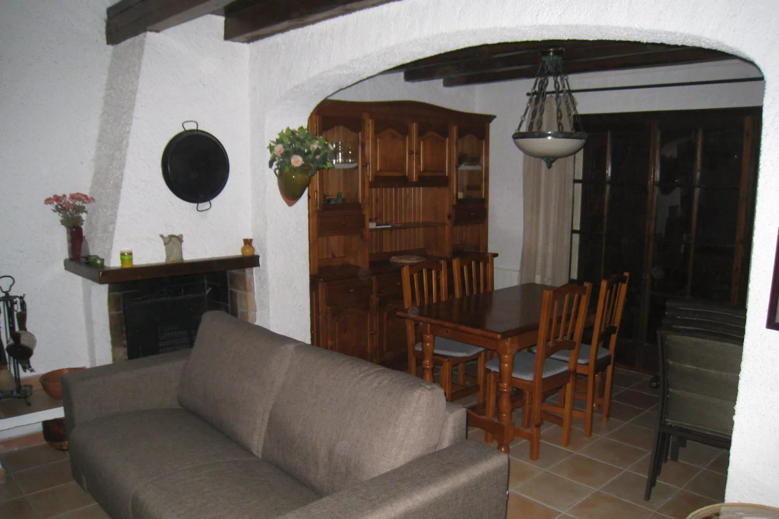 Les Oliveres 32-Living room