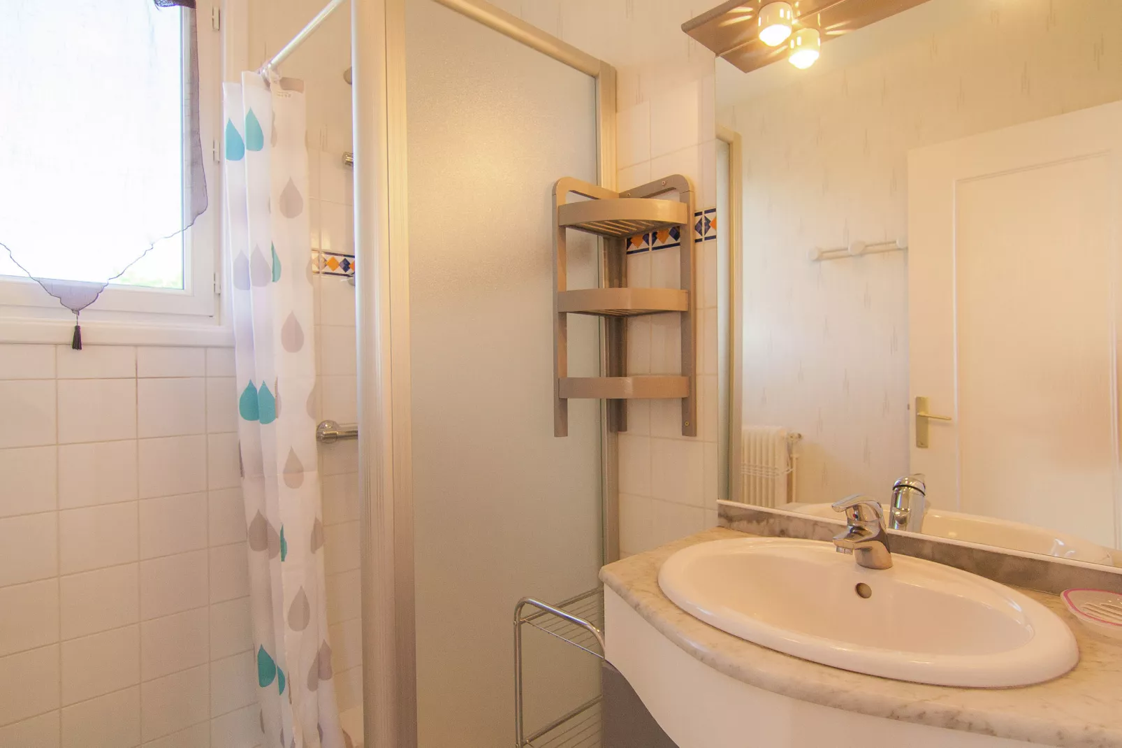 Malemort-Bathroom