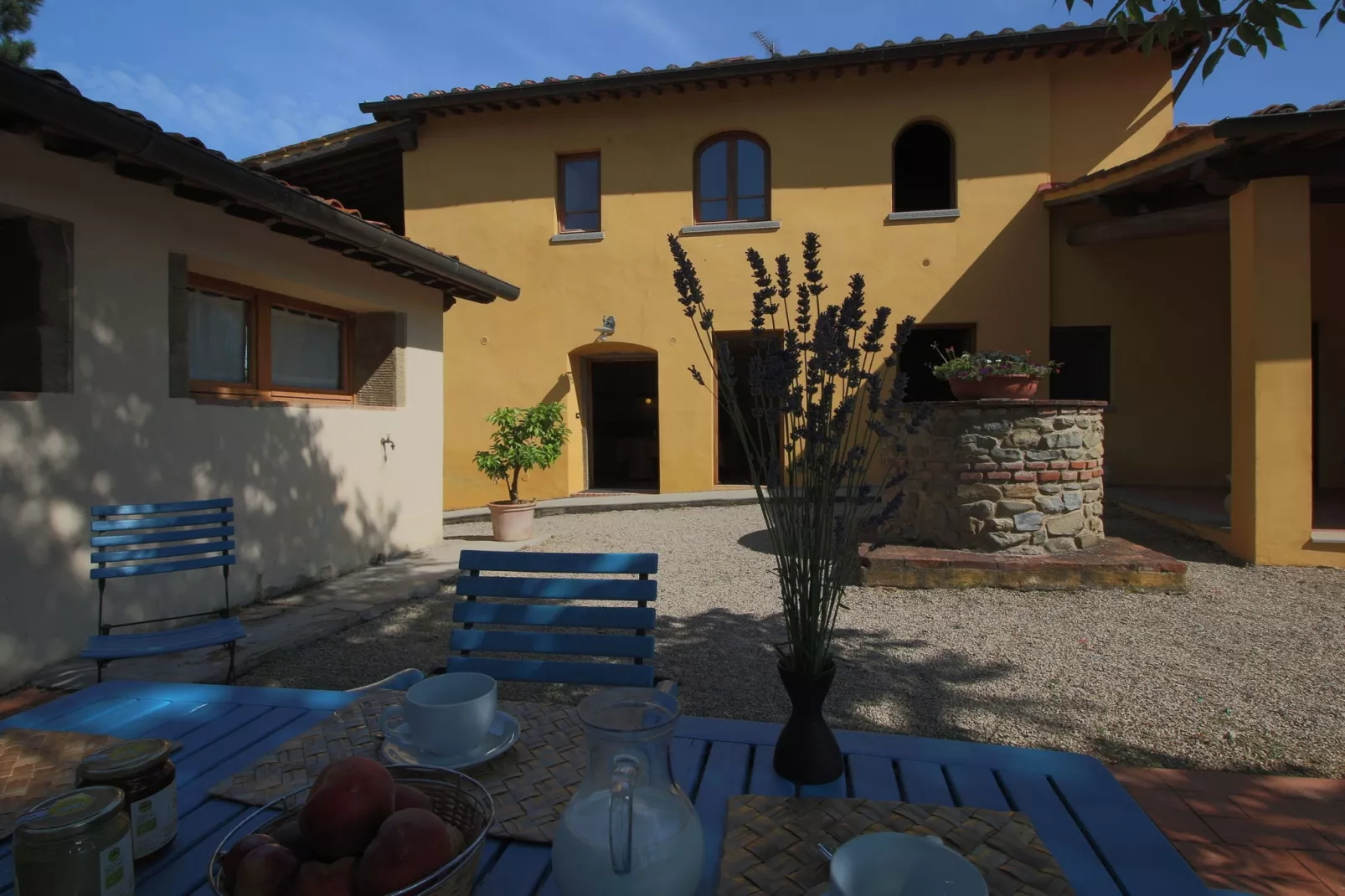 Podere Pulicciano Pozzo-Terrace balcony
