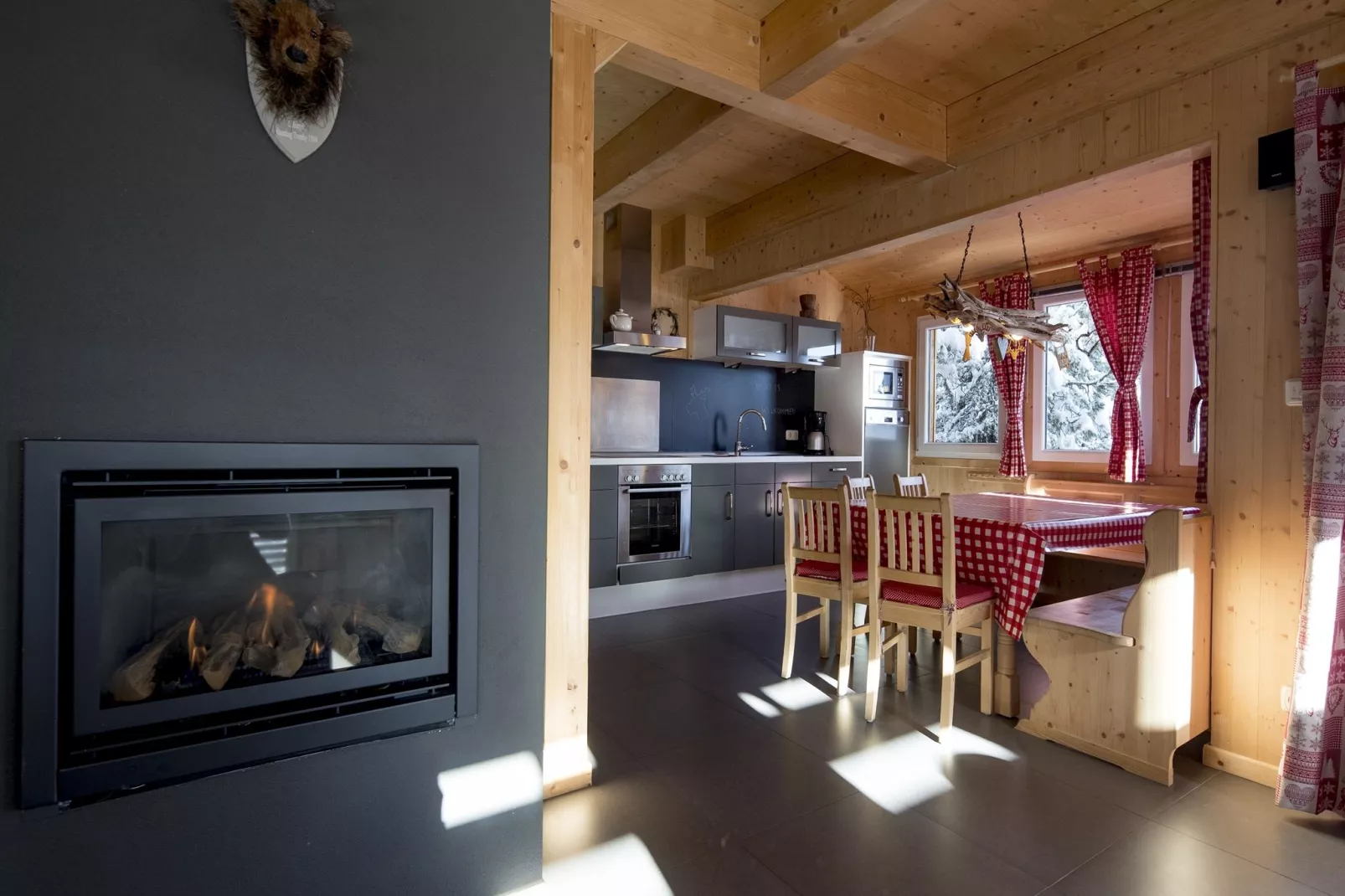 Alpenpark Turrach 1-Dining room