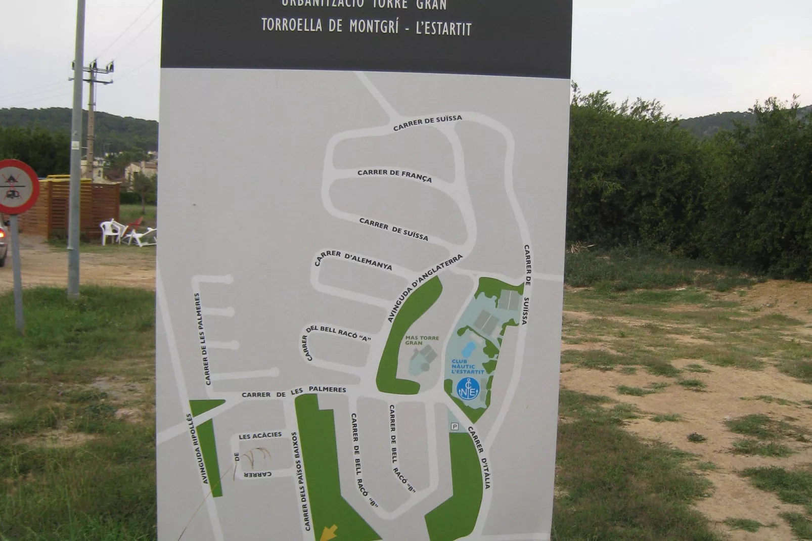 Les Oliveres 32-View summer