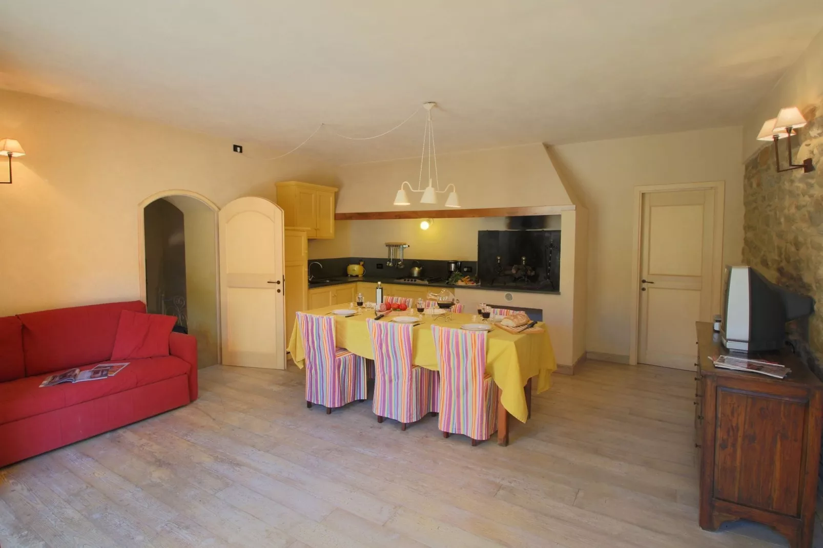 Podere Pulicciano Pozzo-Living room