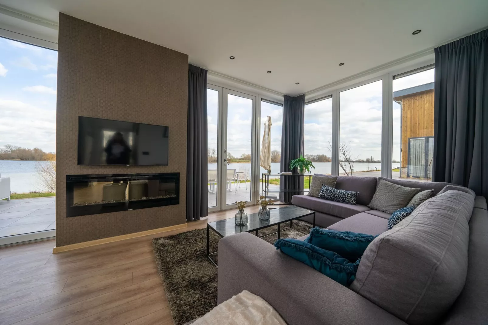 Resort Aan De Maas 6-Wohnzimmer