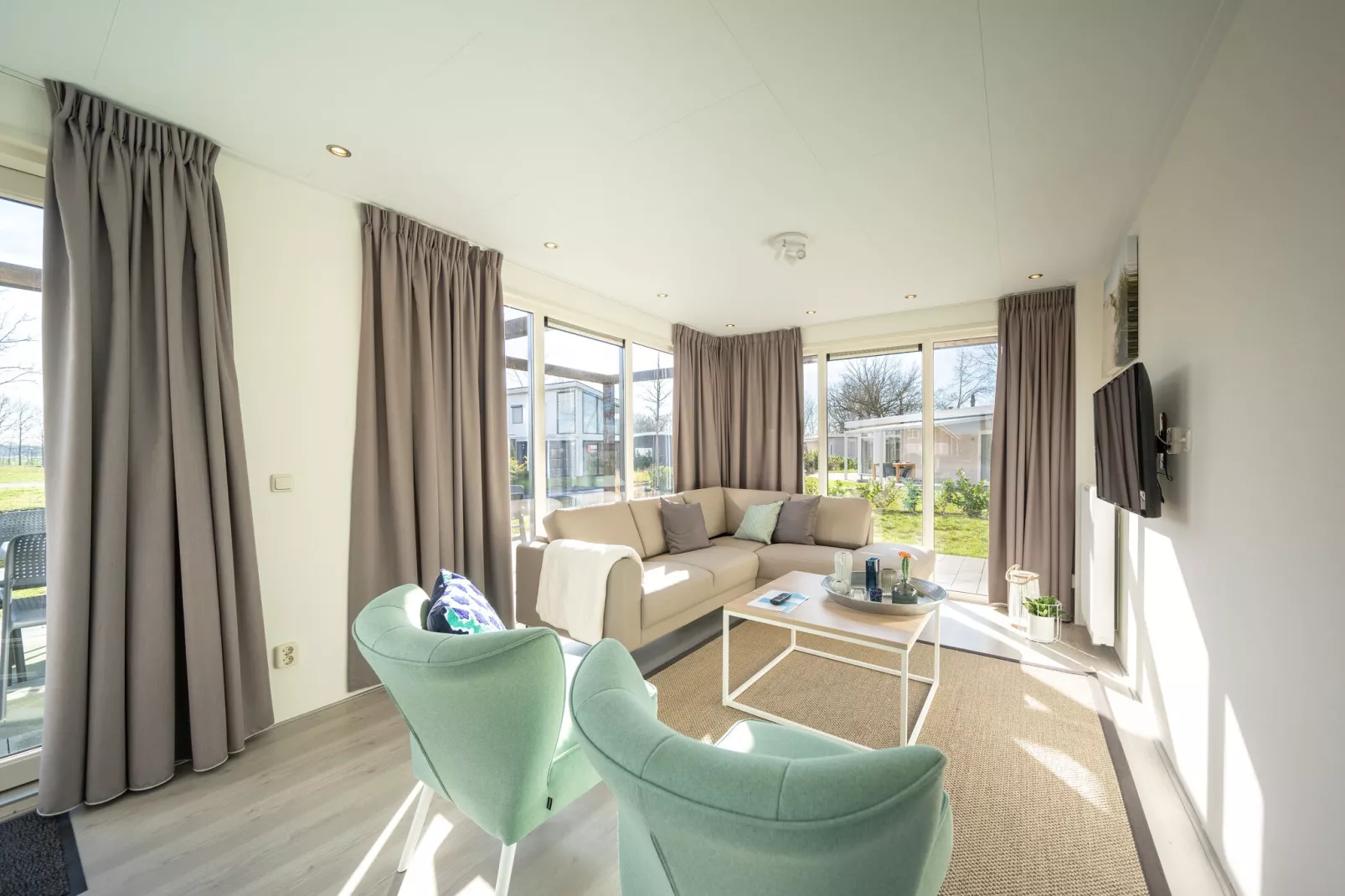 Resort Aan De Maas 6-Wohnzimmer