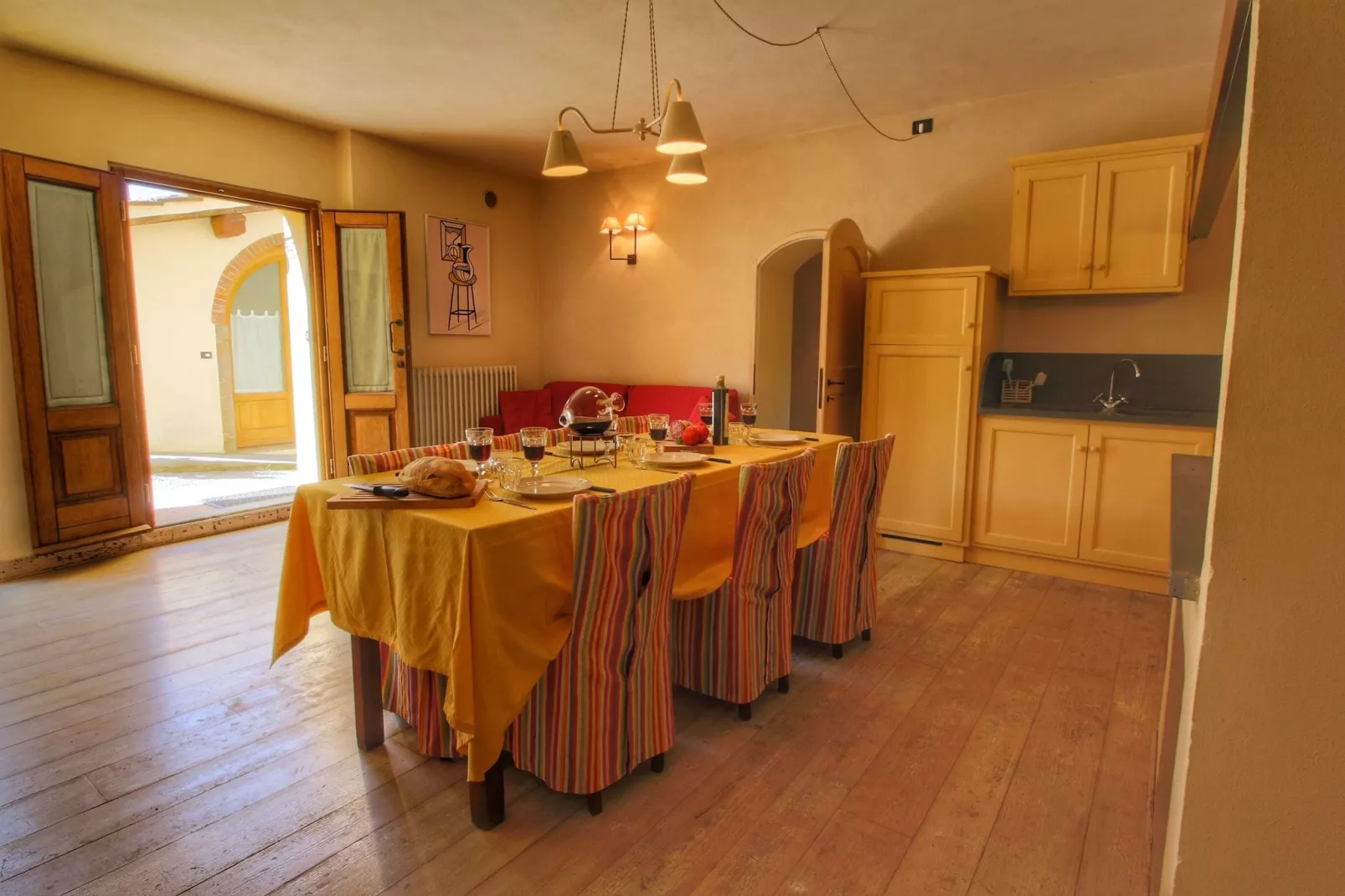 Podere Pulicciano Pozzo-Dining room